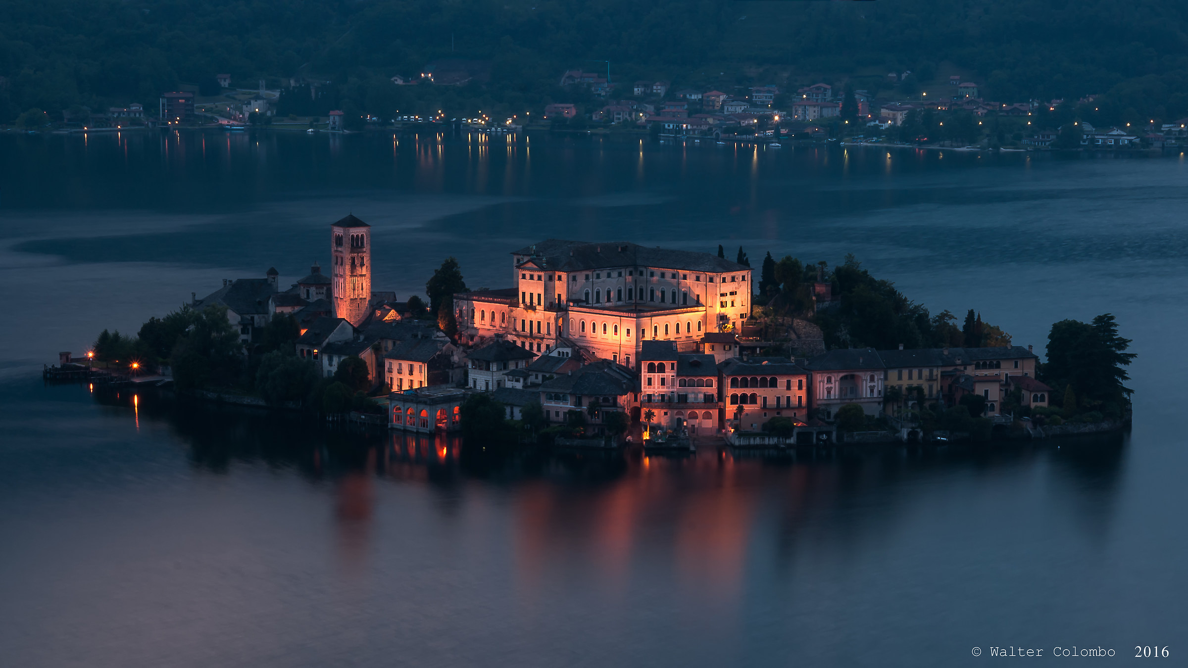 Luci a San Giulio