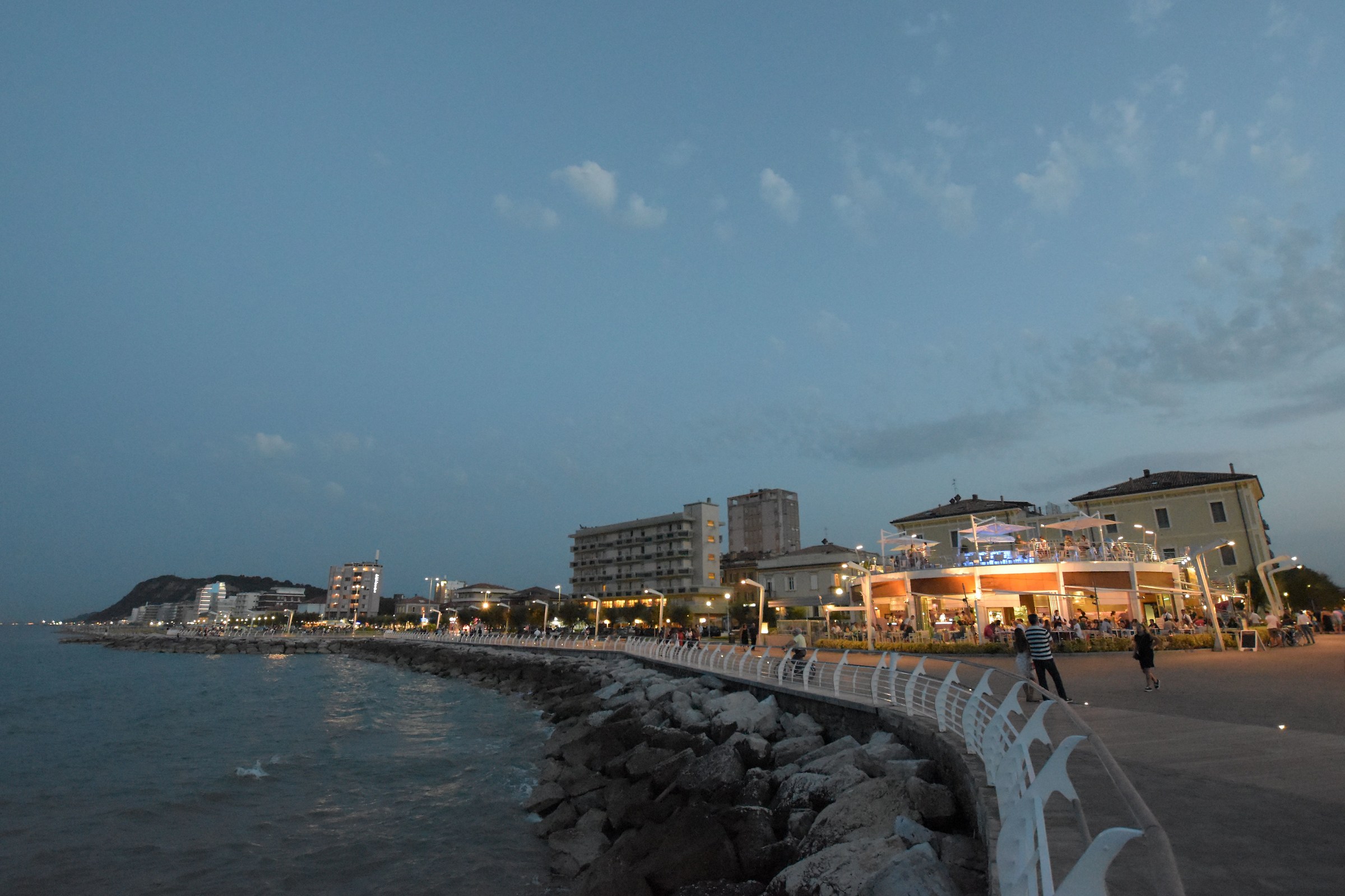 The mountaineer loves Pesaro