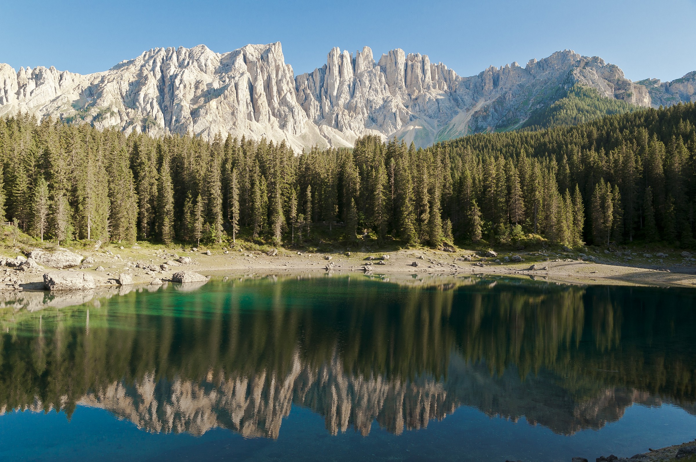 Lago di Carezza