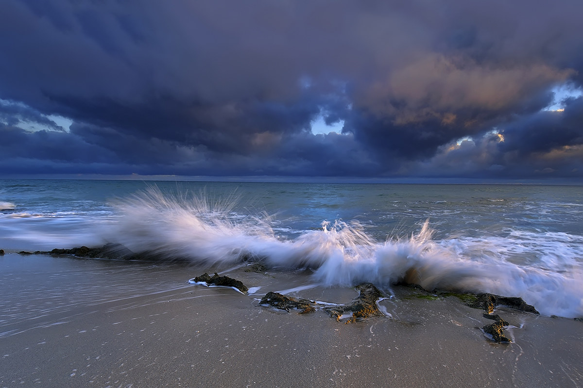 Between Calm and Anger