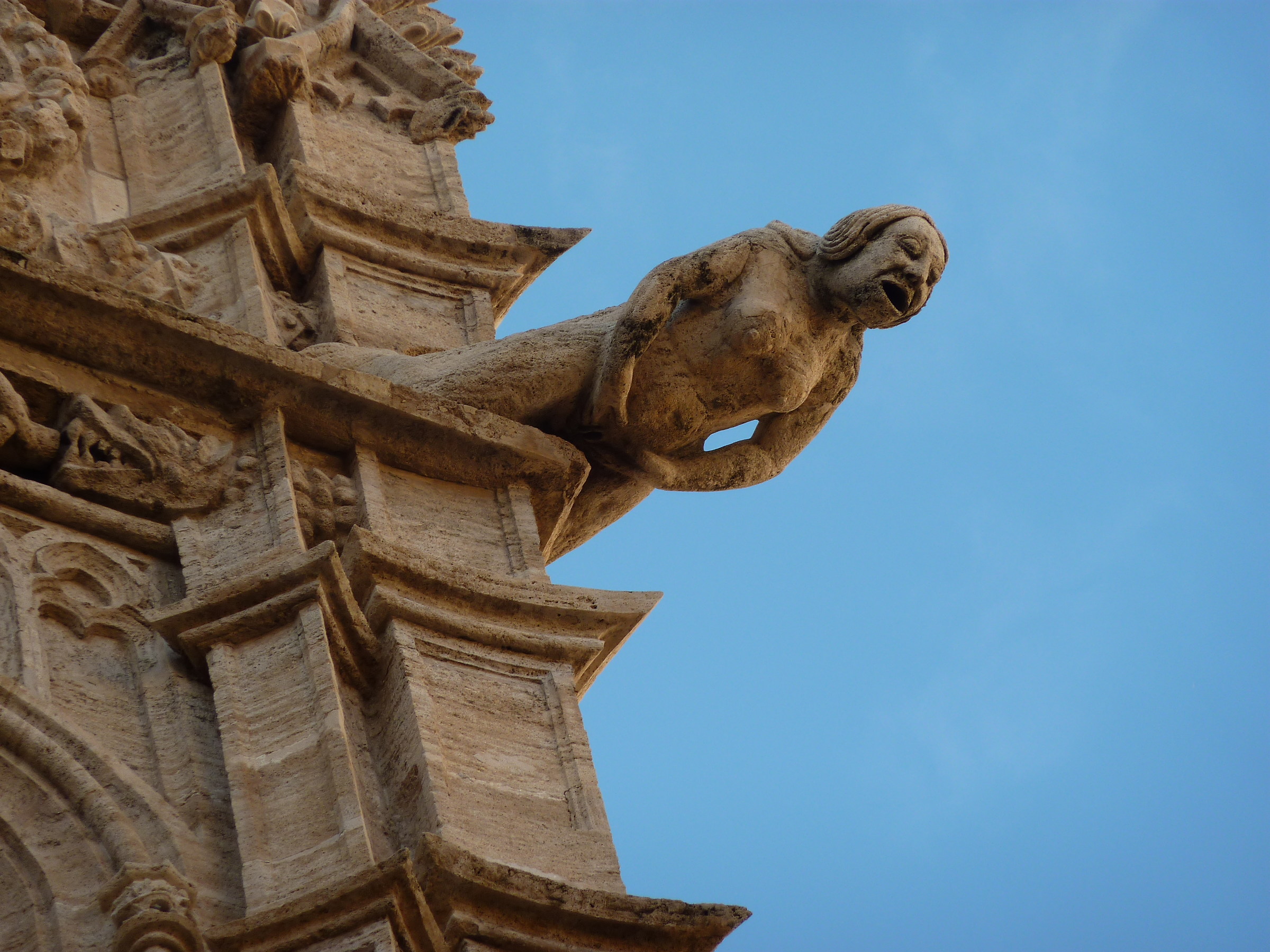 Valencia_Llotja de la Seda_Pati dels Tarongers