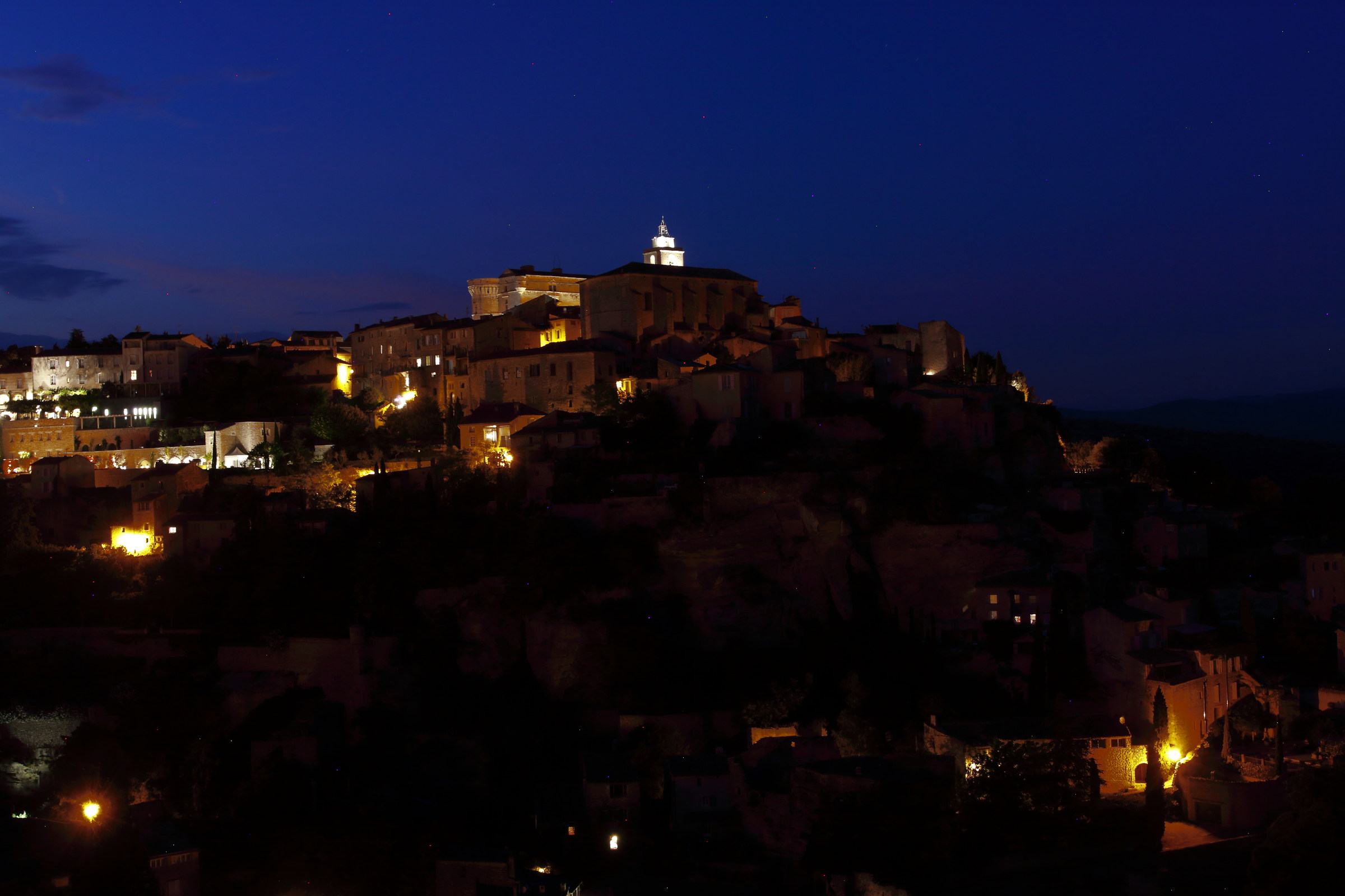 the 'blue hour in Gordes
