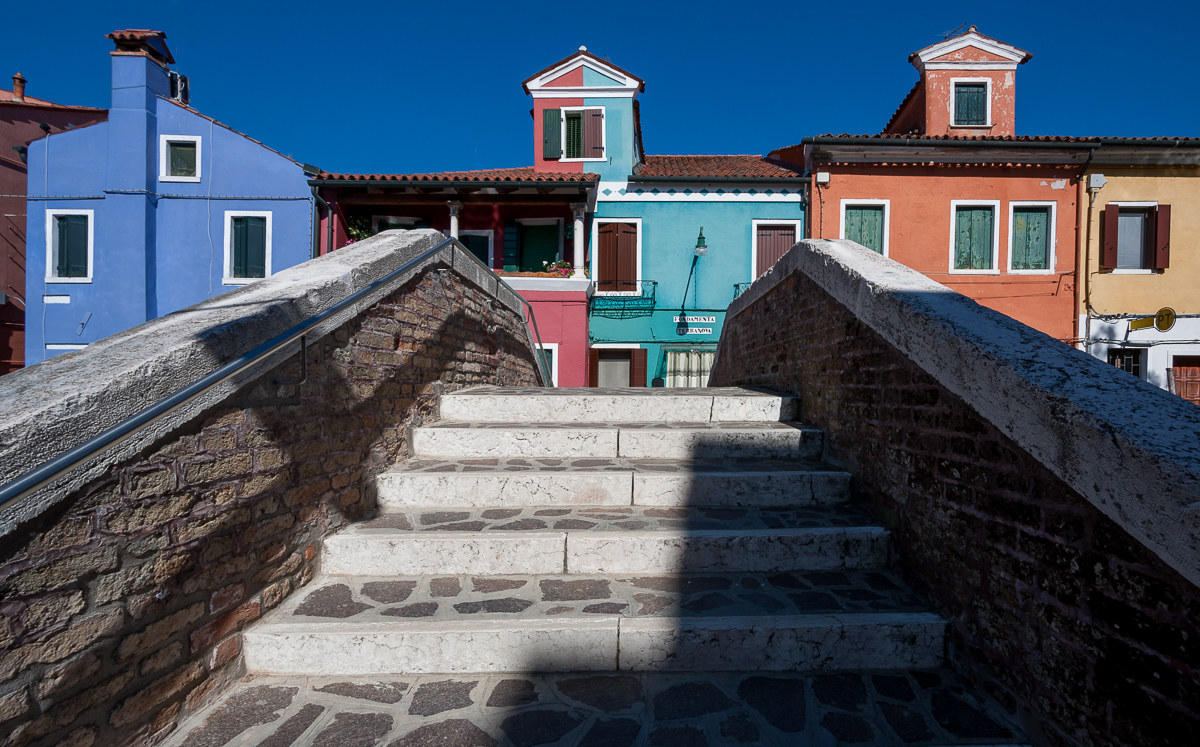Burano ... the bridge to Newfoundland