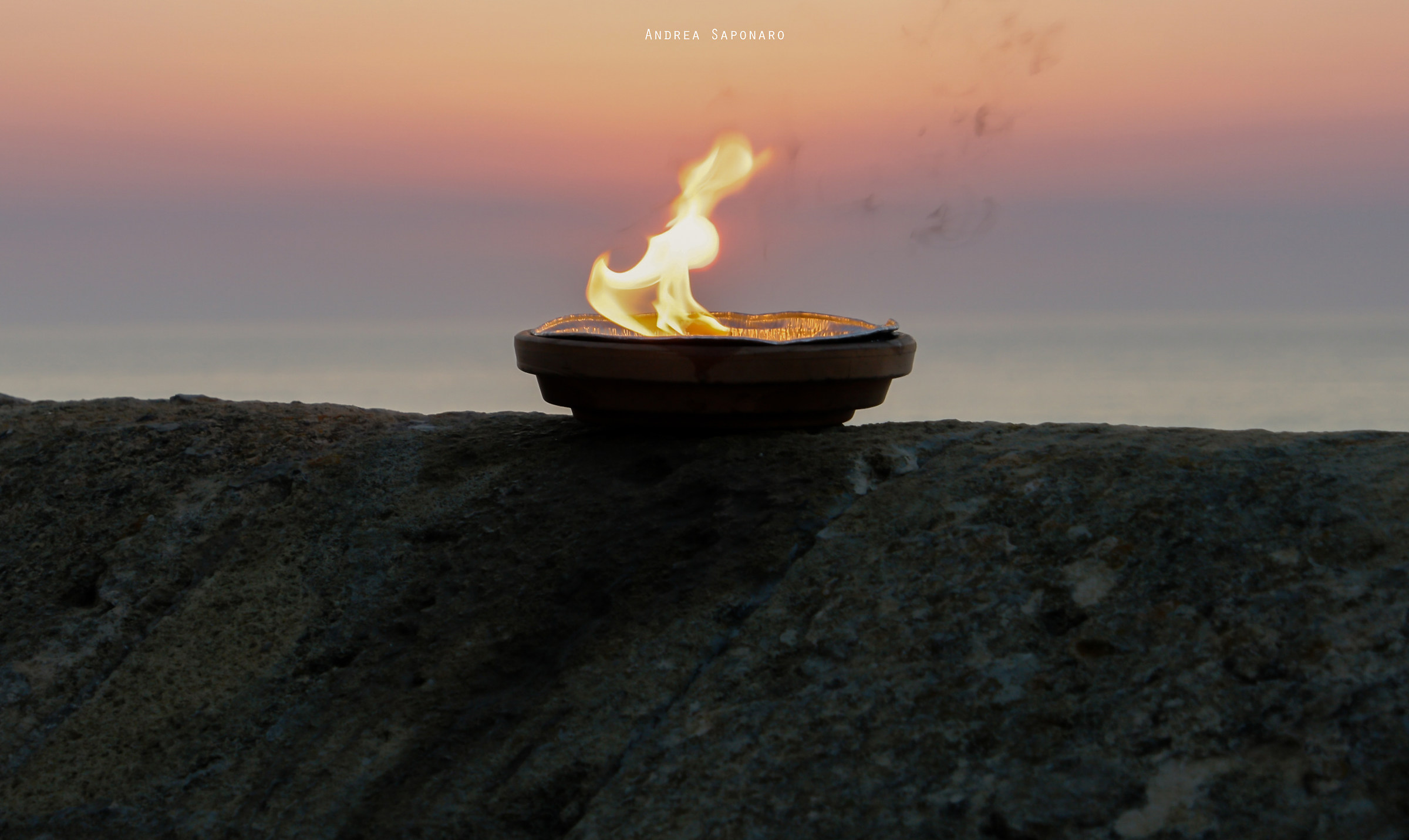 A blazing sun - Gallipoli old town