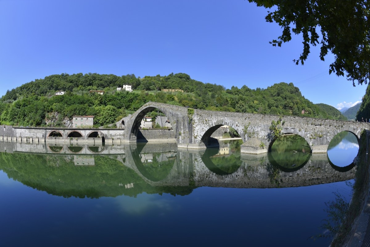 the Maddalena- Garfagnana bridge