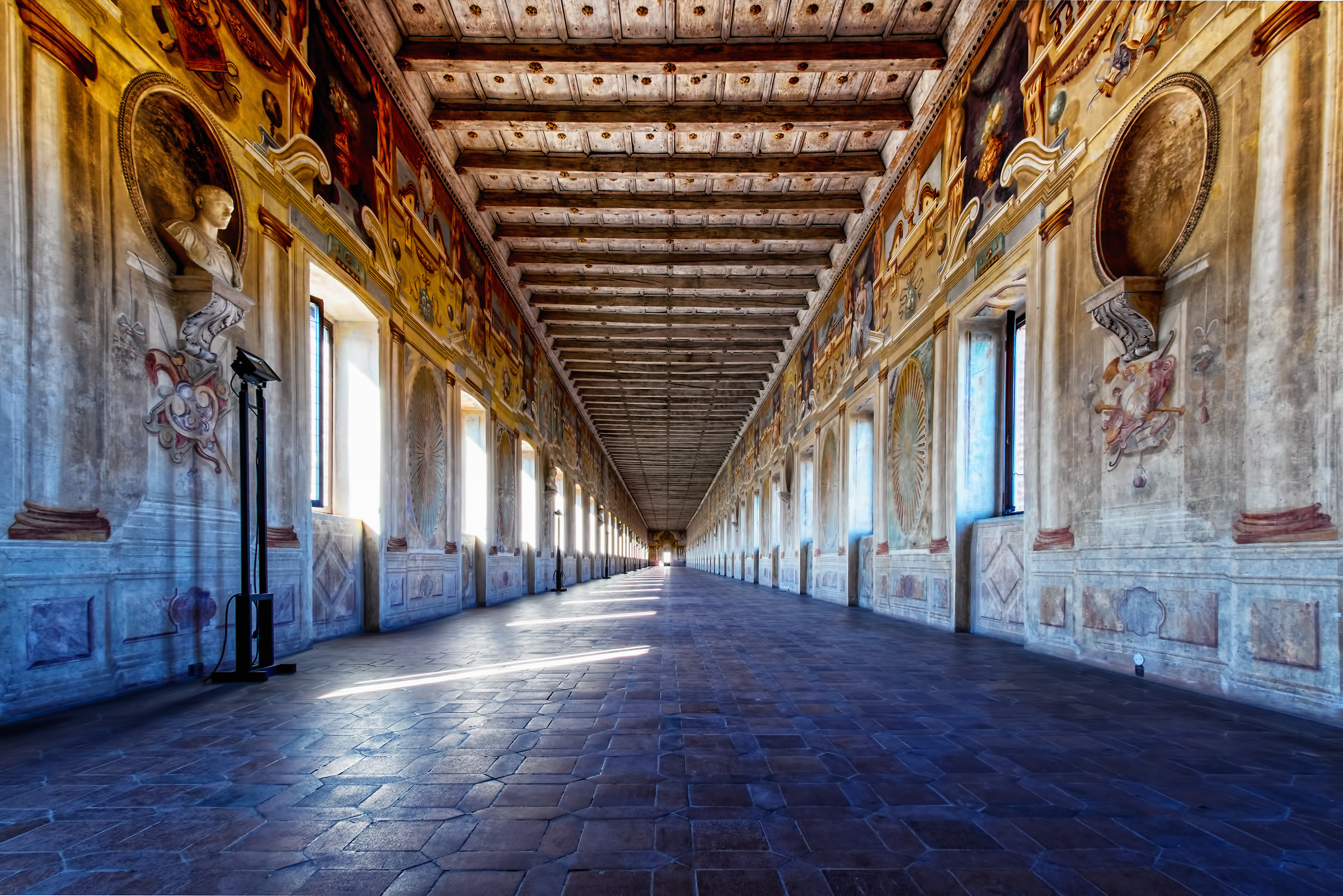 Gallery of the Ancients - Sabbioneta