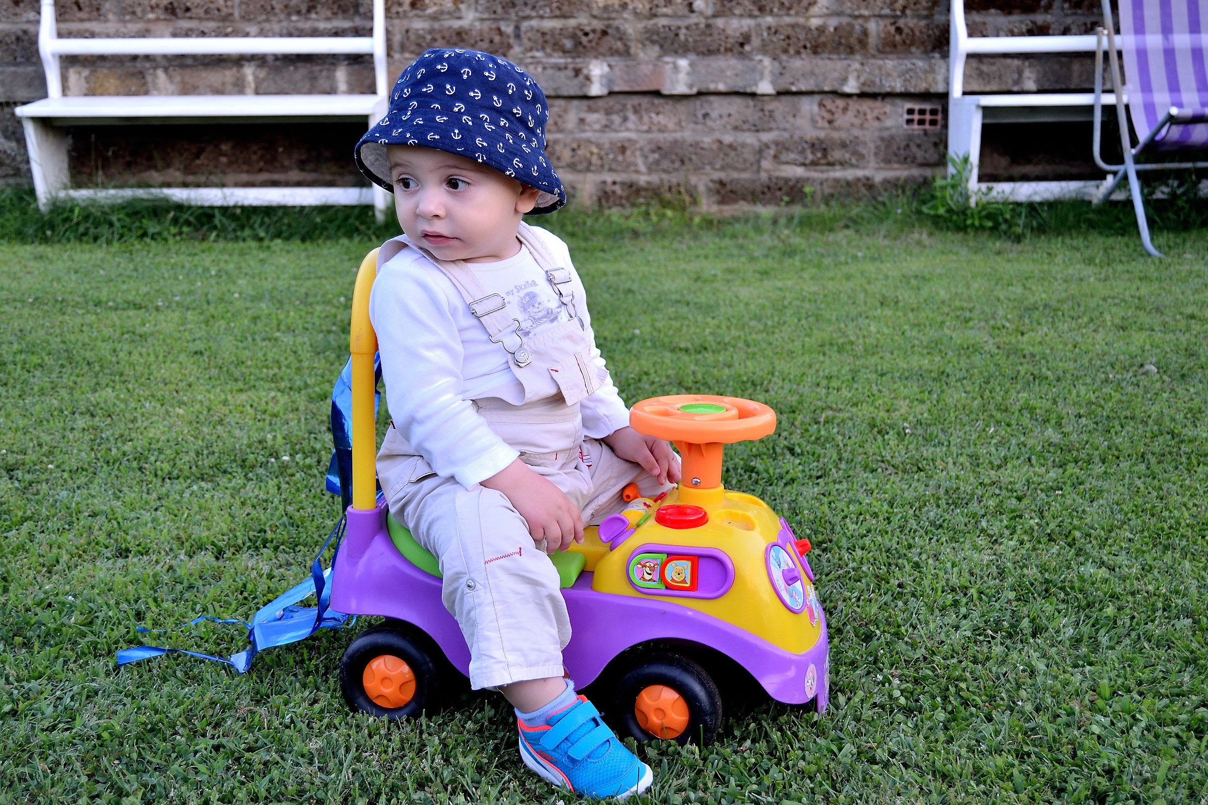 Alessandro(Tamron Adaptall-2 70-210mm f/3.8-4 (46a)