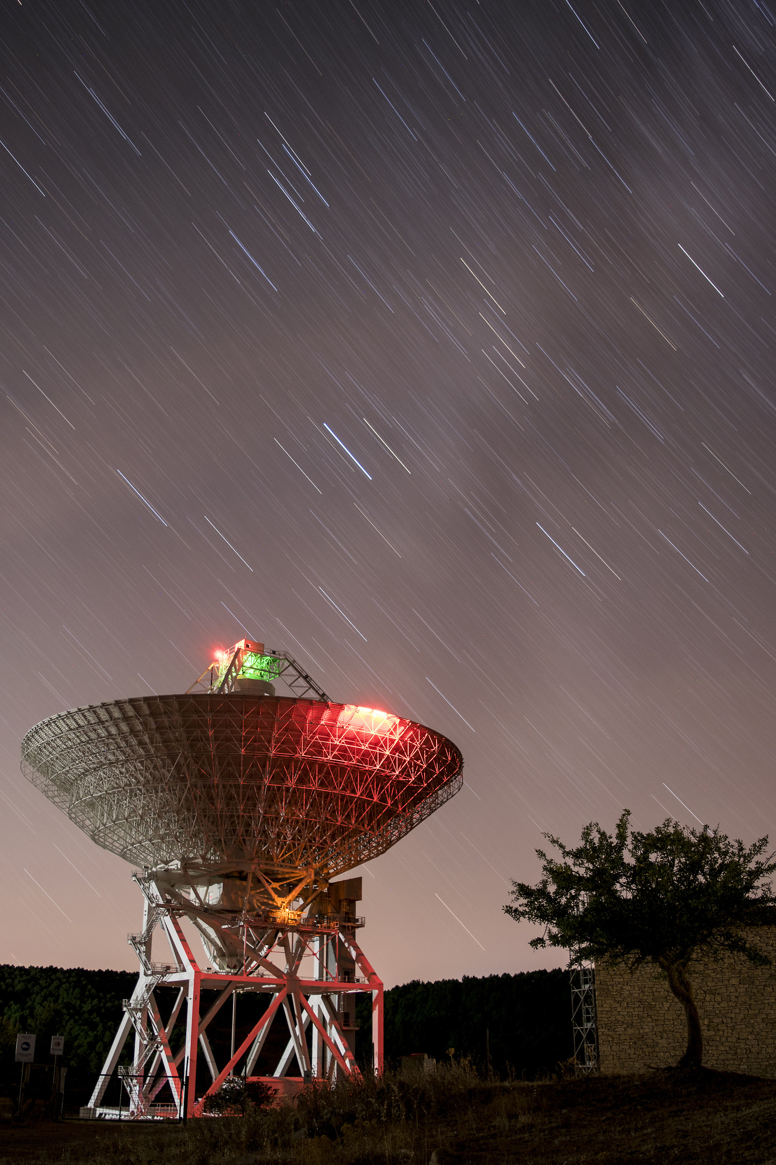 Sardinia radio telescope - Star wash