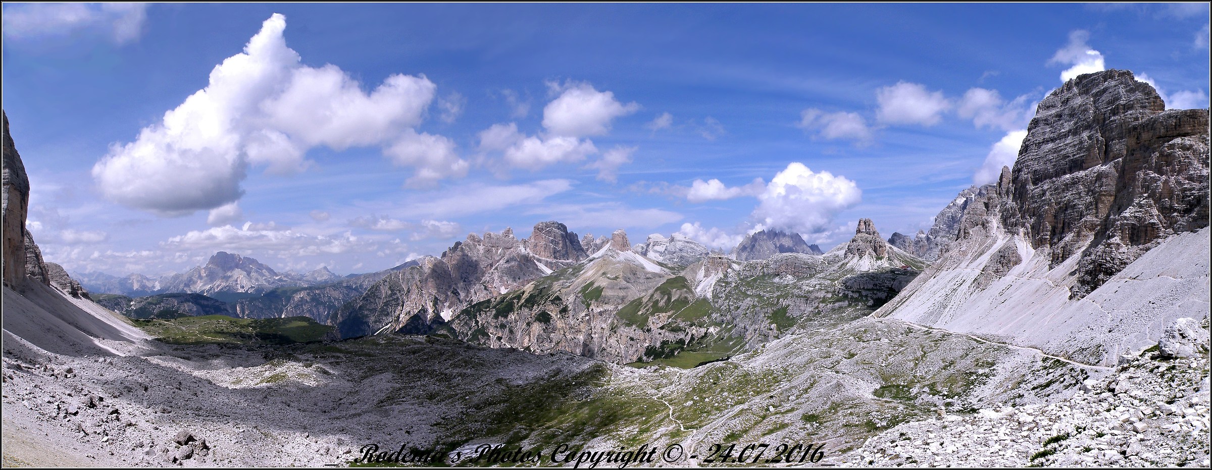 View in the presence of the Three Peaks