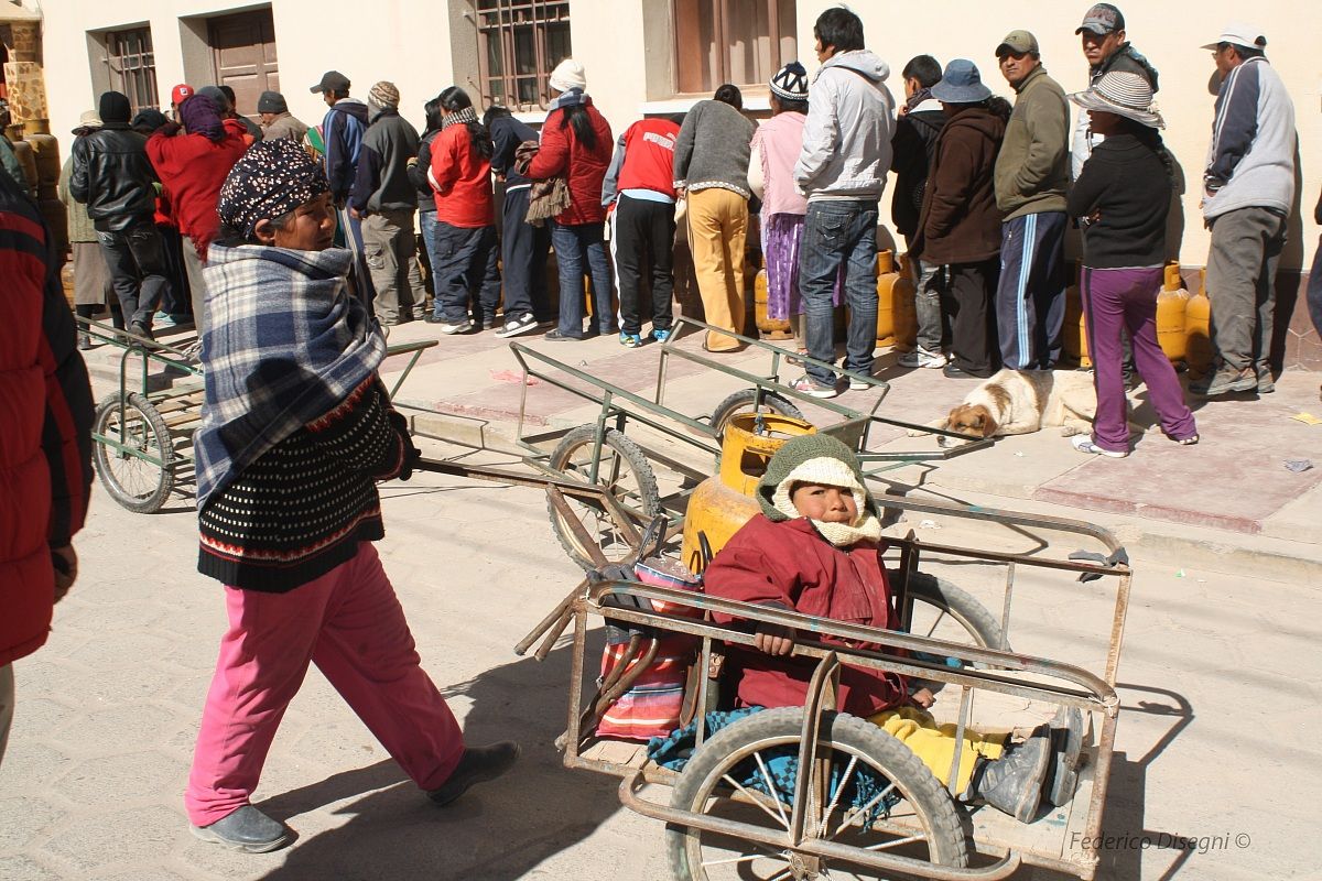 In the queue for the gas