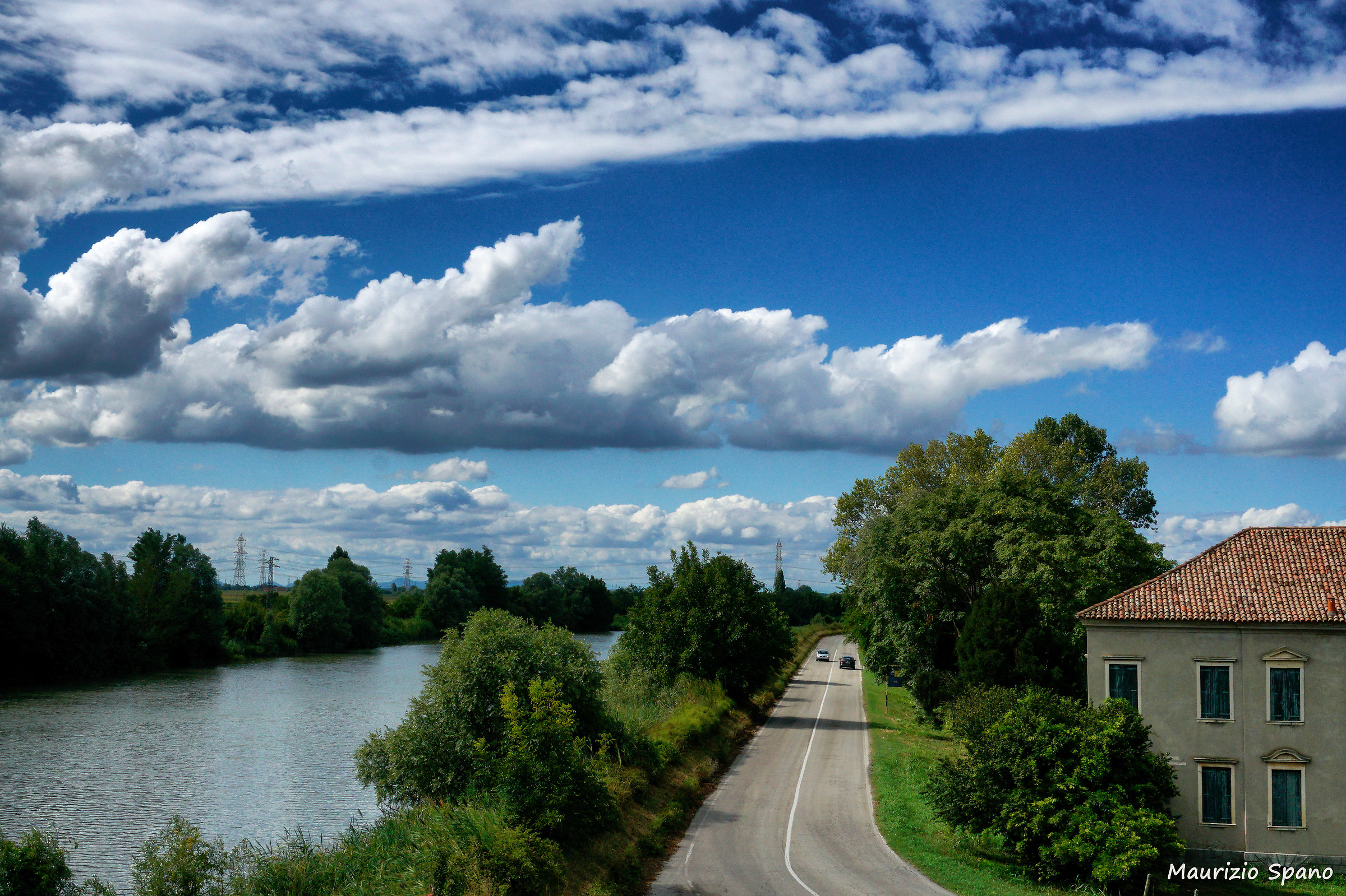 Wandering through the ground water