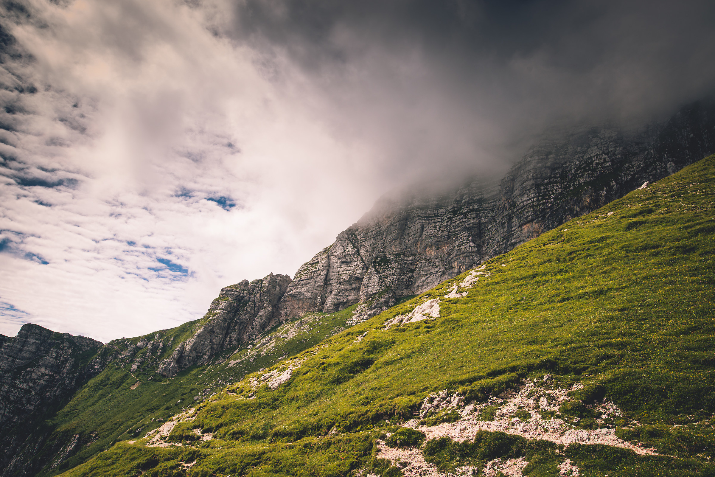 Towards Passo Degli Scalini