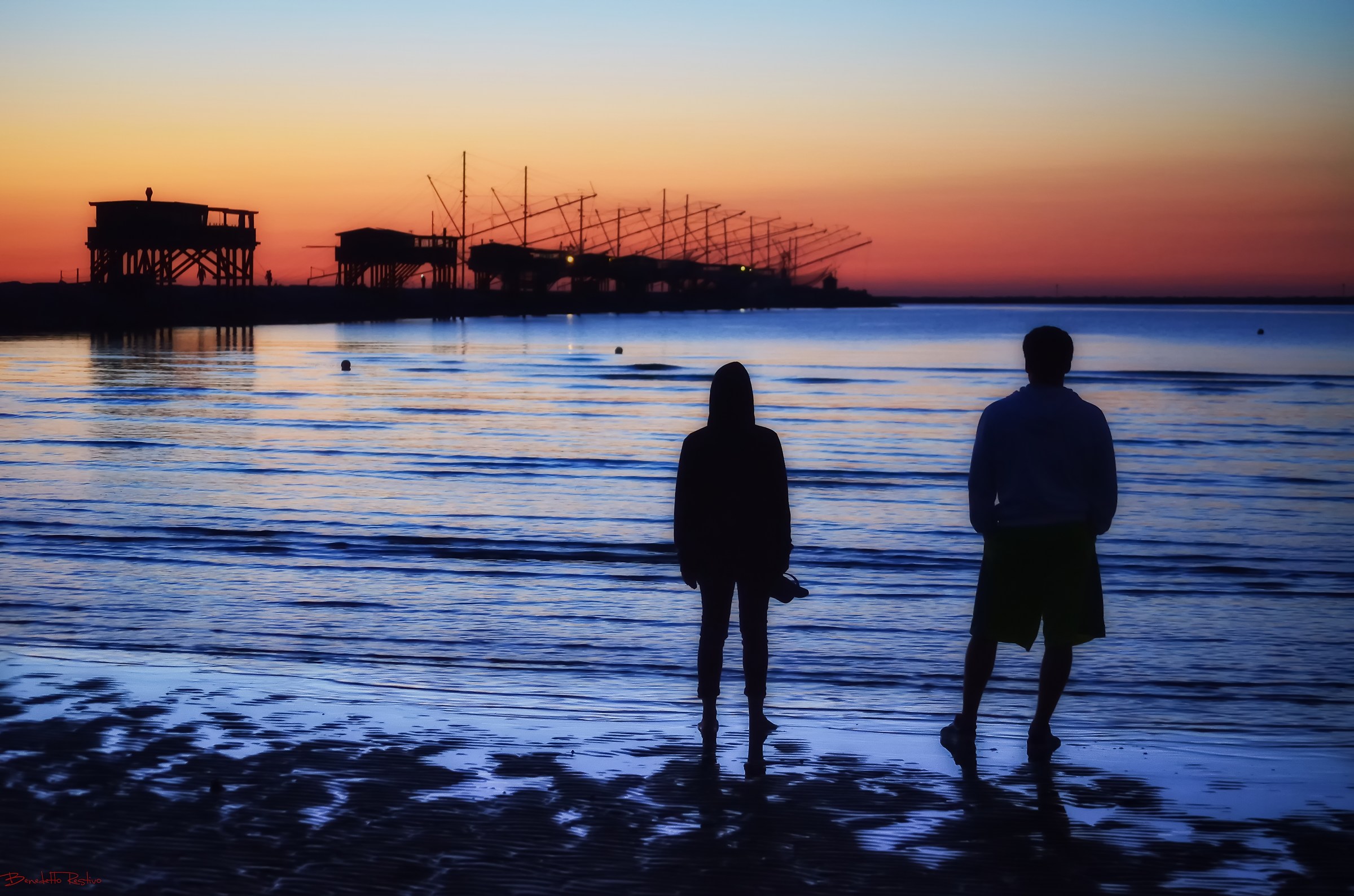 inizia lo spettacolo.....