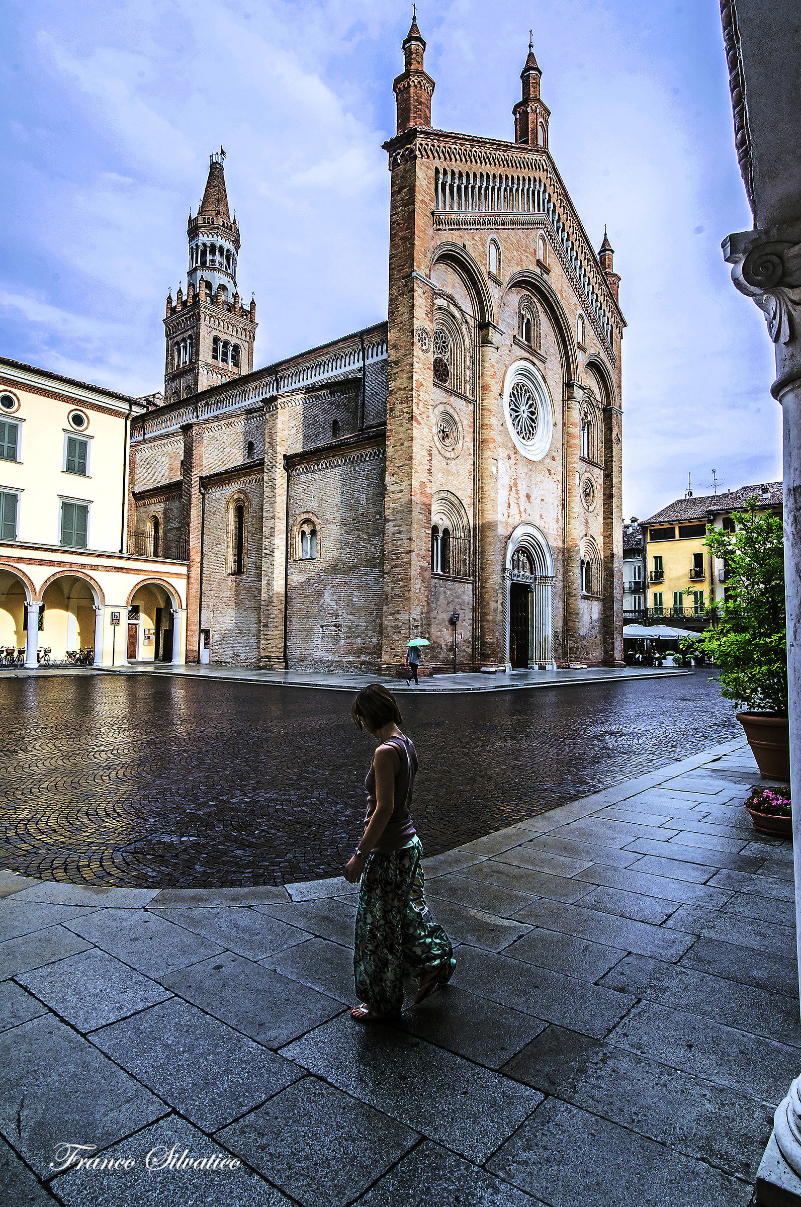 Cream Cathedral Square