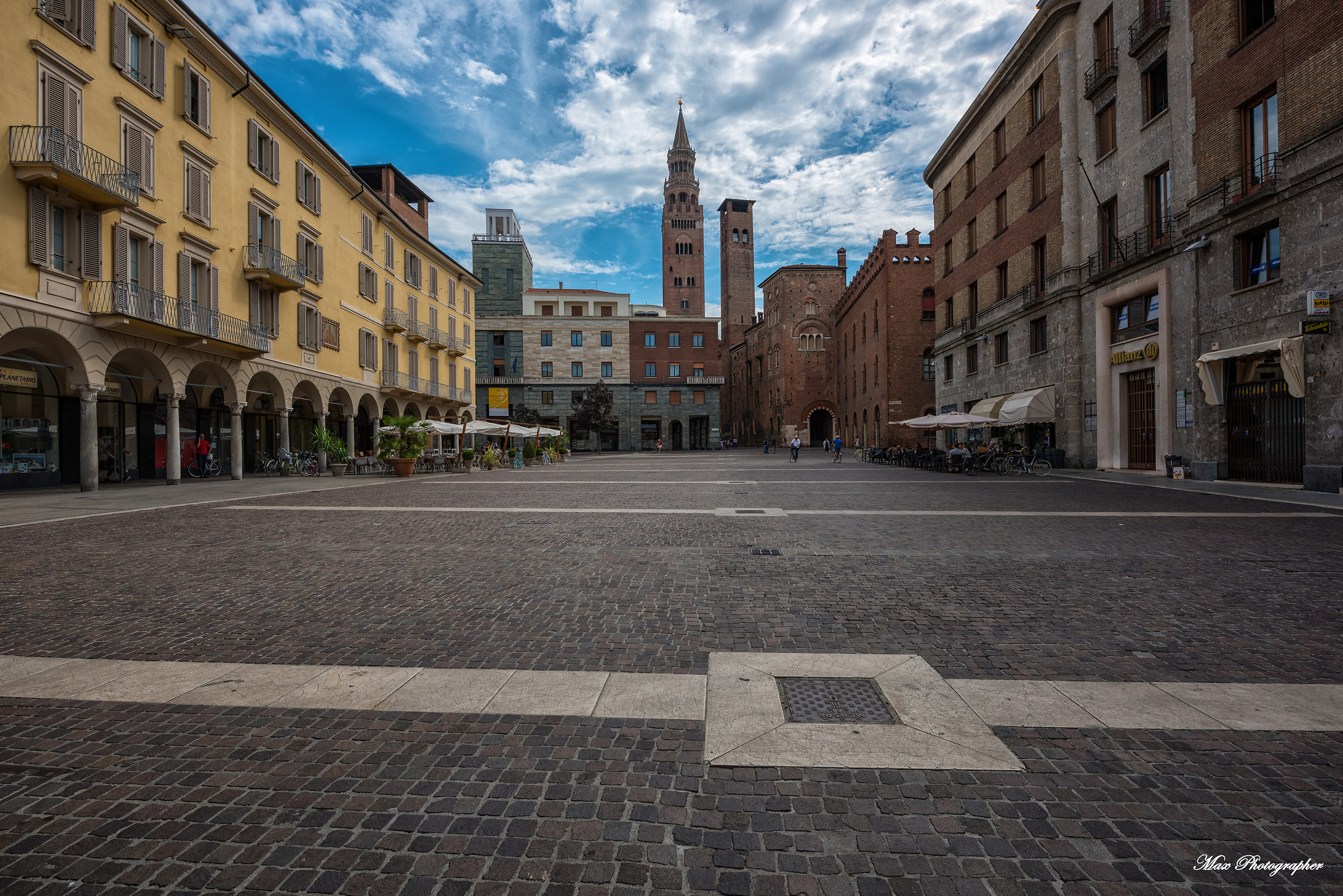 Piazza Stradivari - Cremona