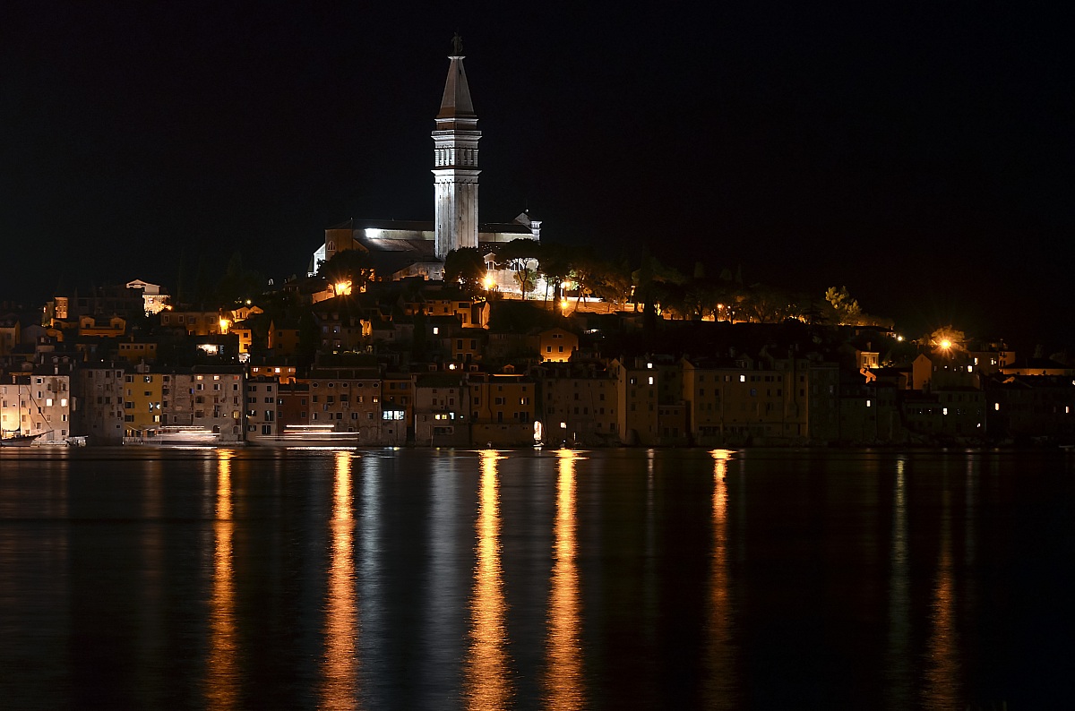 Croatia Rovinj Night