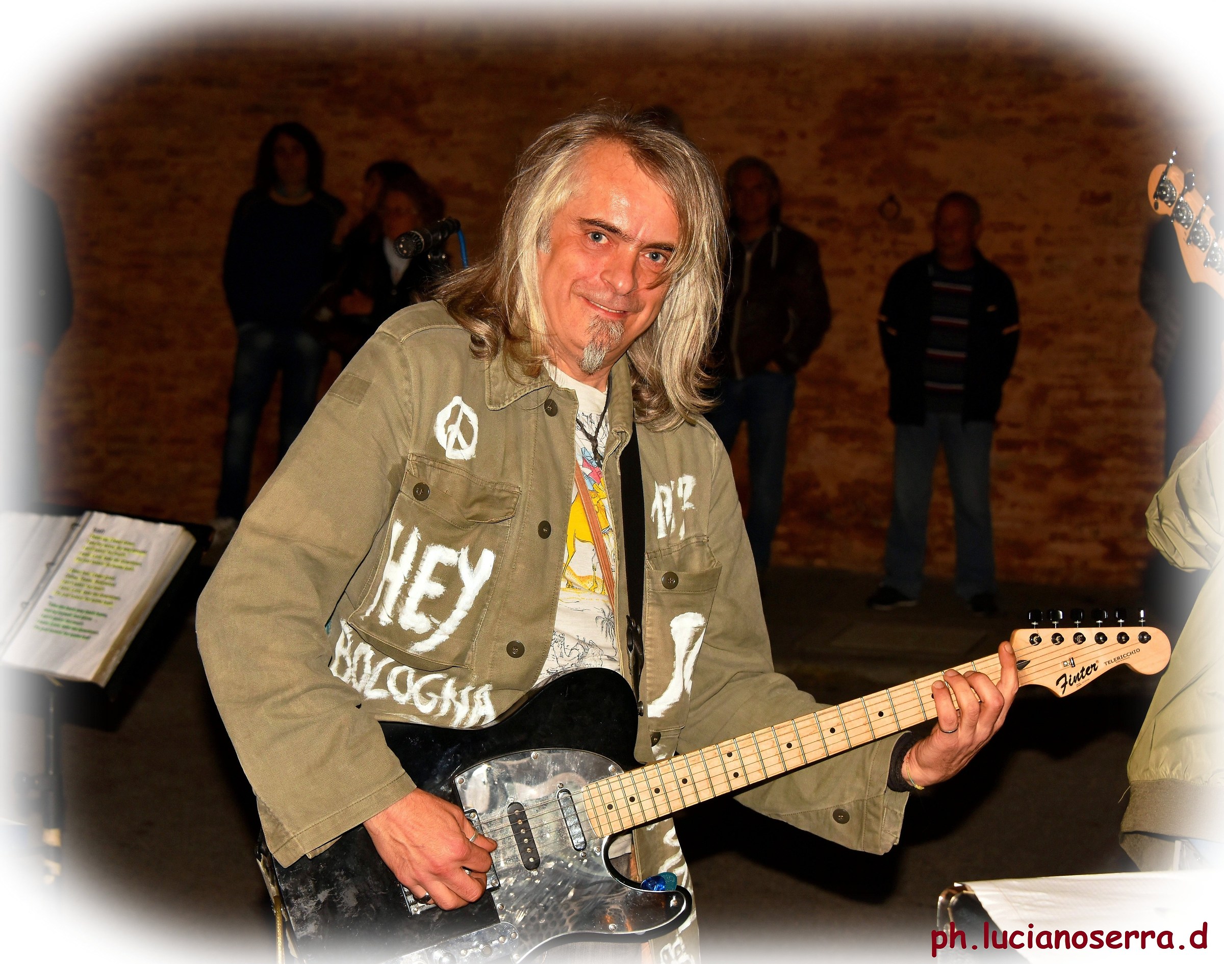 Ricchio Galaxy ... Under Bridge