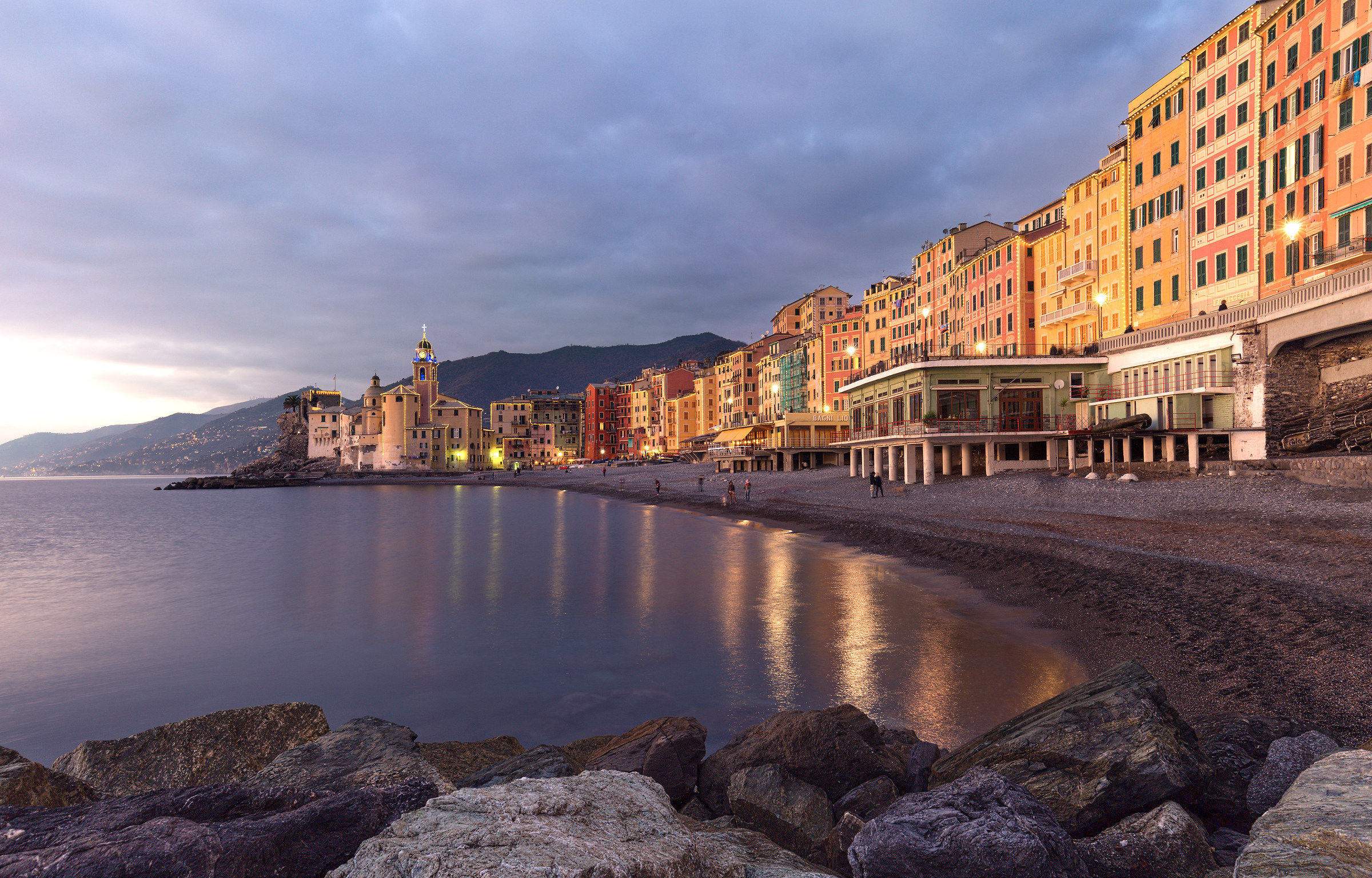 Camogli shortly before blue