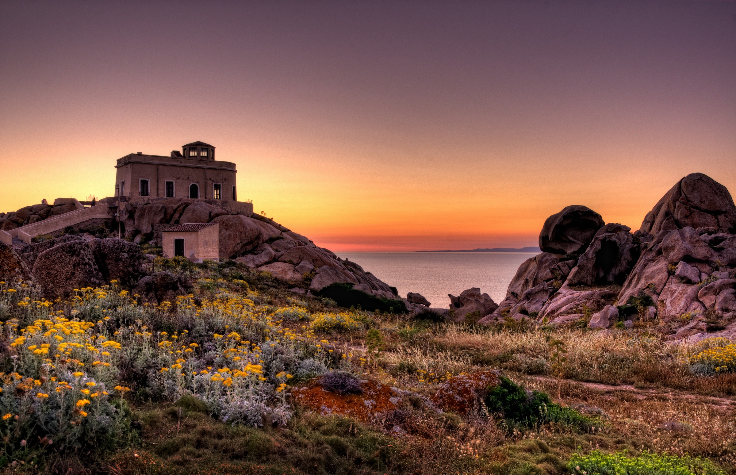 Sardegna - Capo Testa - il faro
