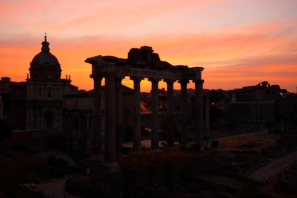 Sunrise on Roma