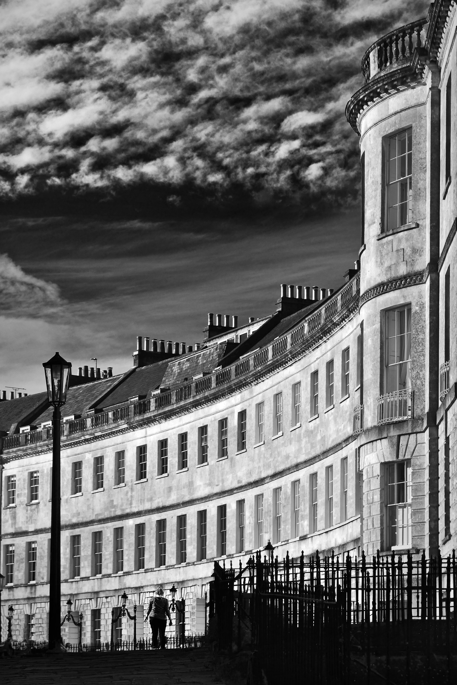 La figura, Lansdowne Crescent, Bath Spa