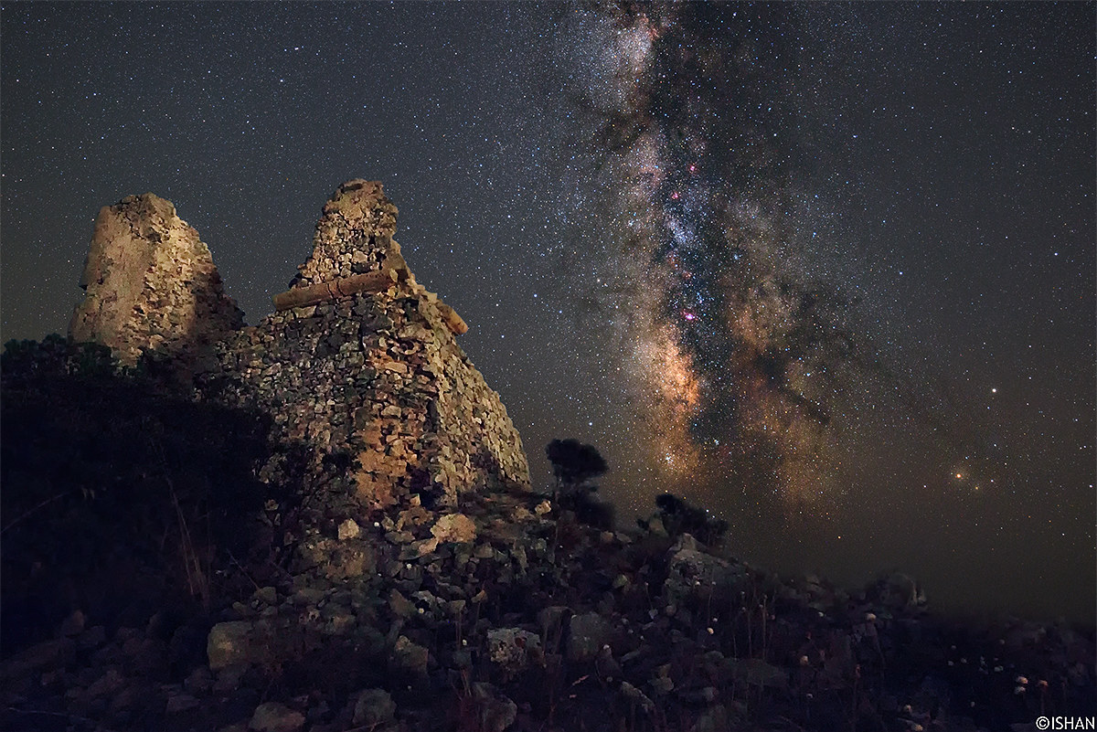 Starry Night in Torre head man