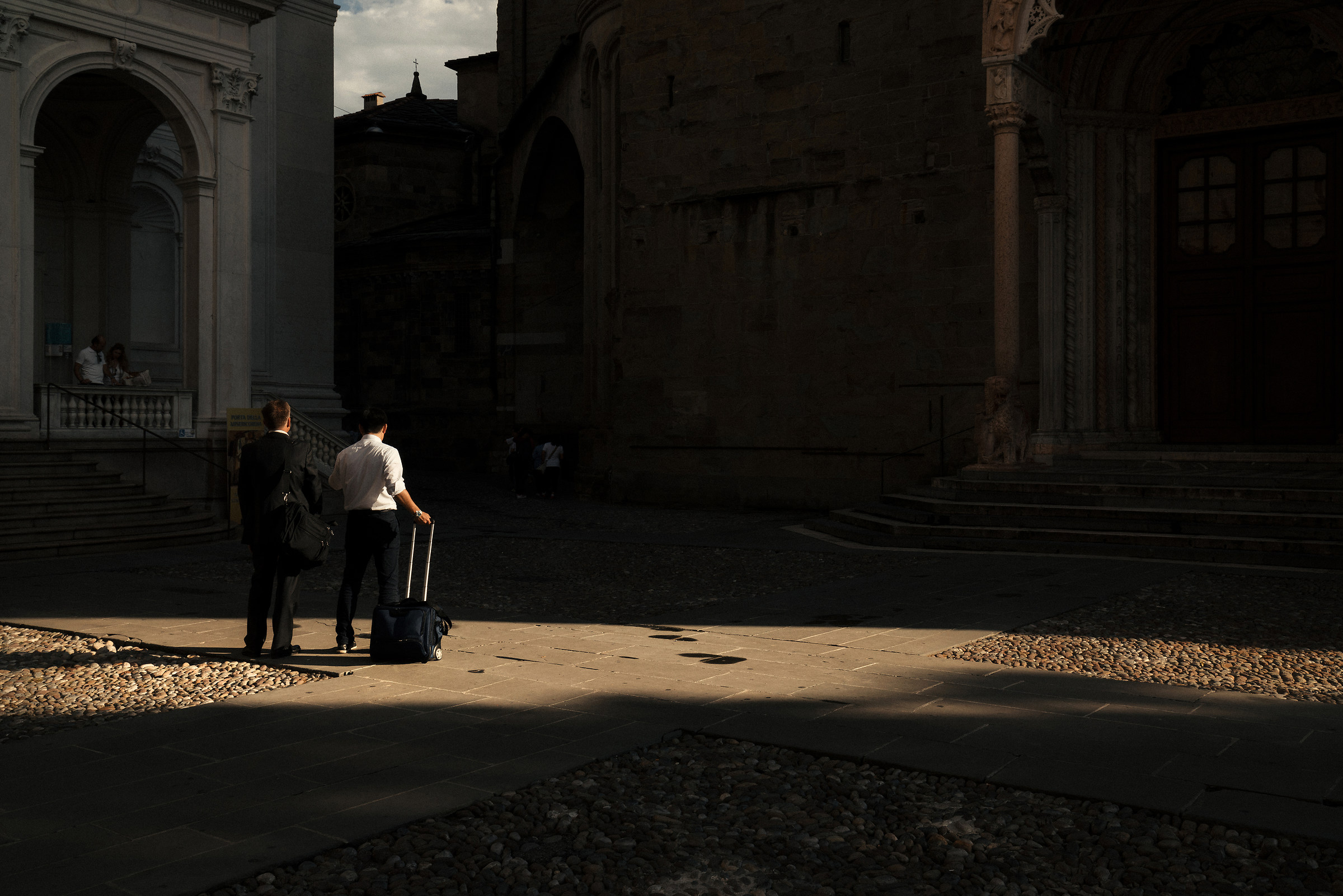 looking the last light