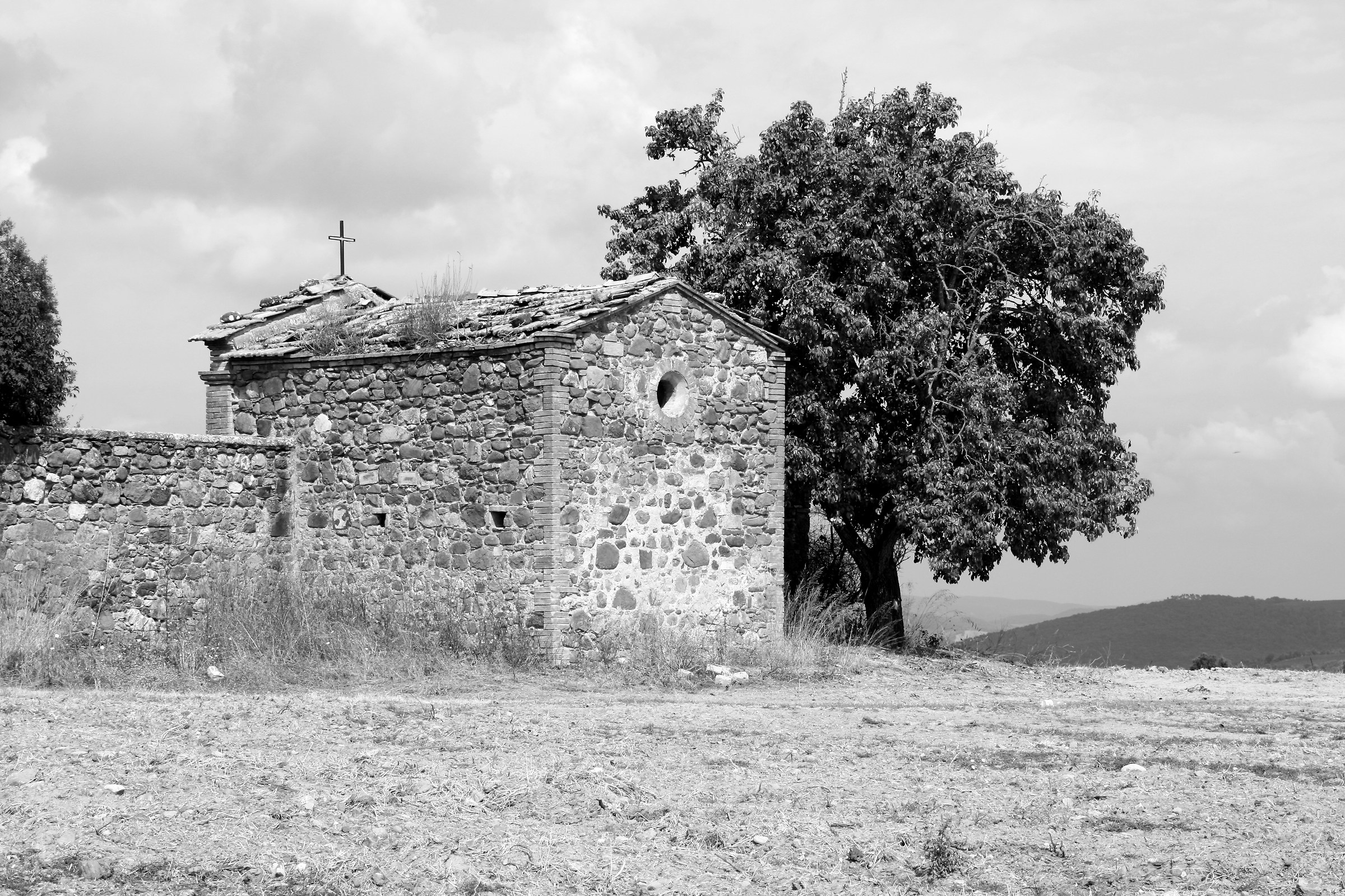 The abandoned cemetery