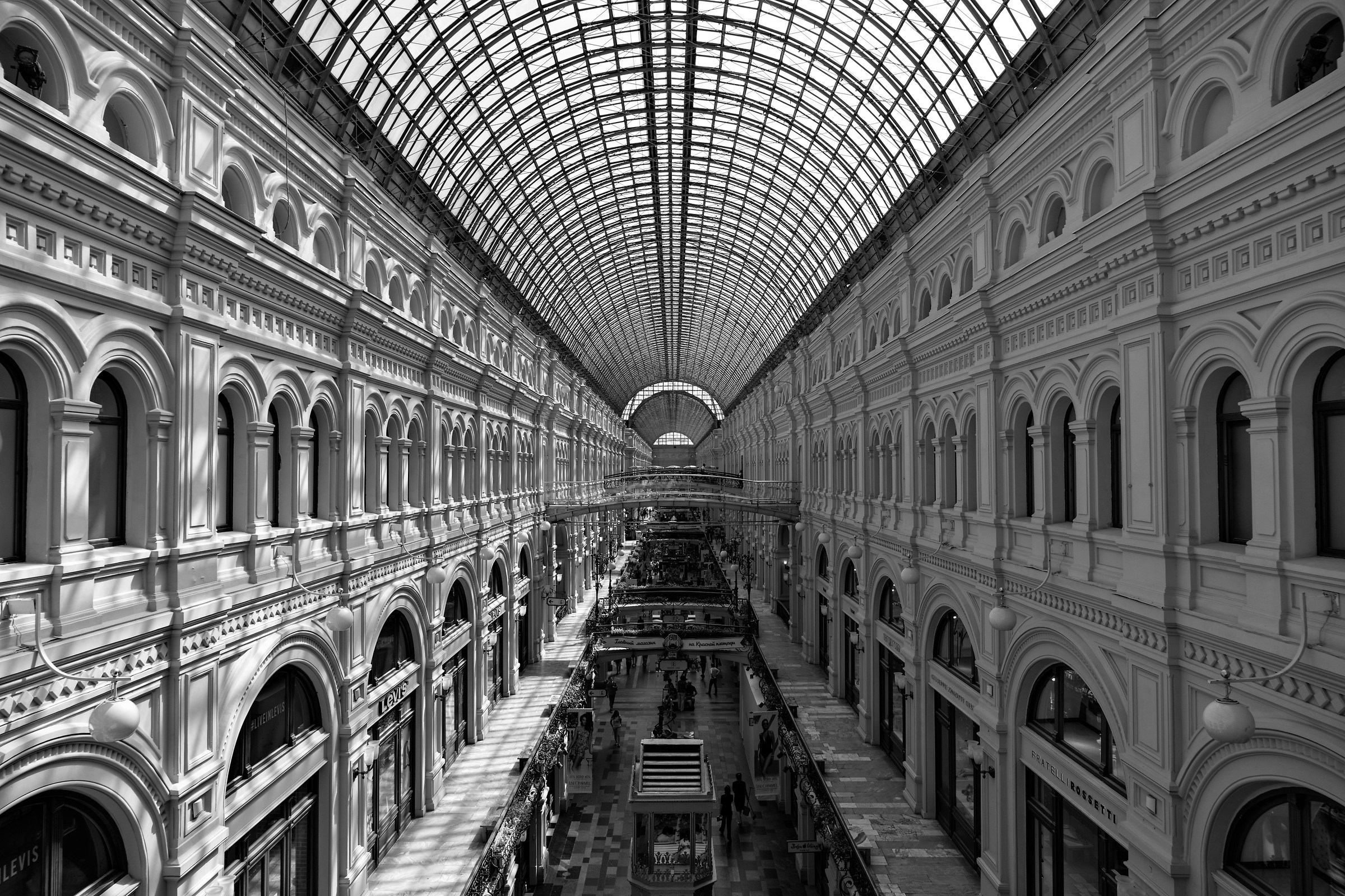 Moscow GUM Gallery version in B / N