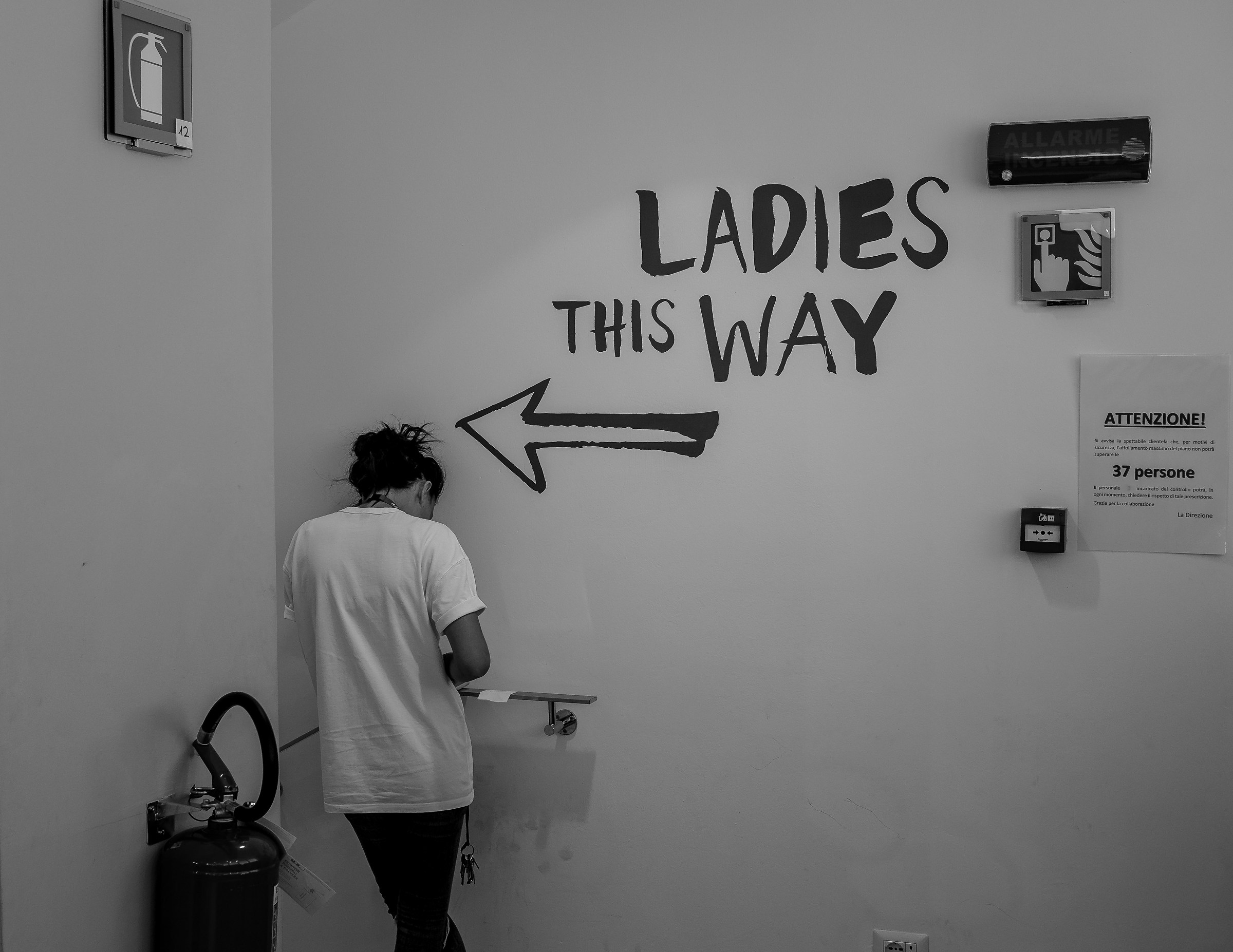 Ladies this way
