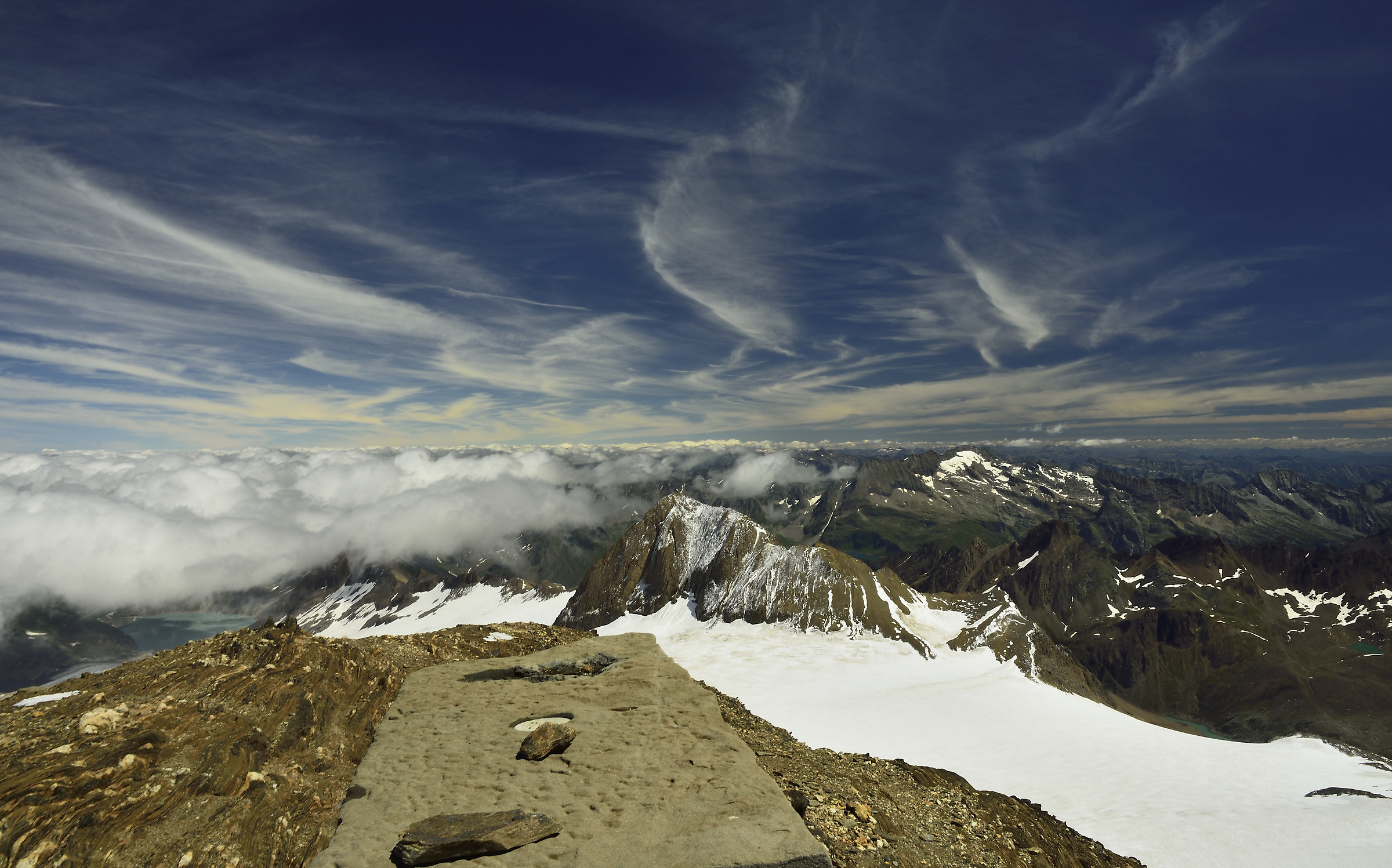 3413 m from the top of Blinnenhorn