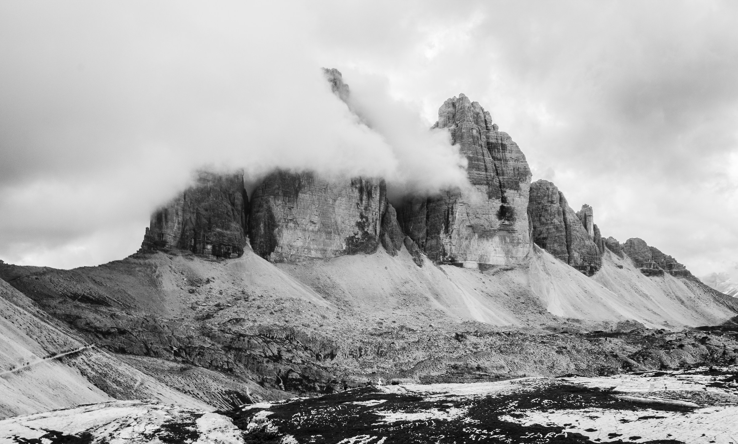 Belle also shrouded by clouds