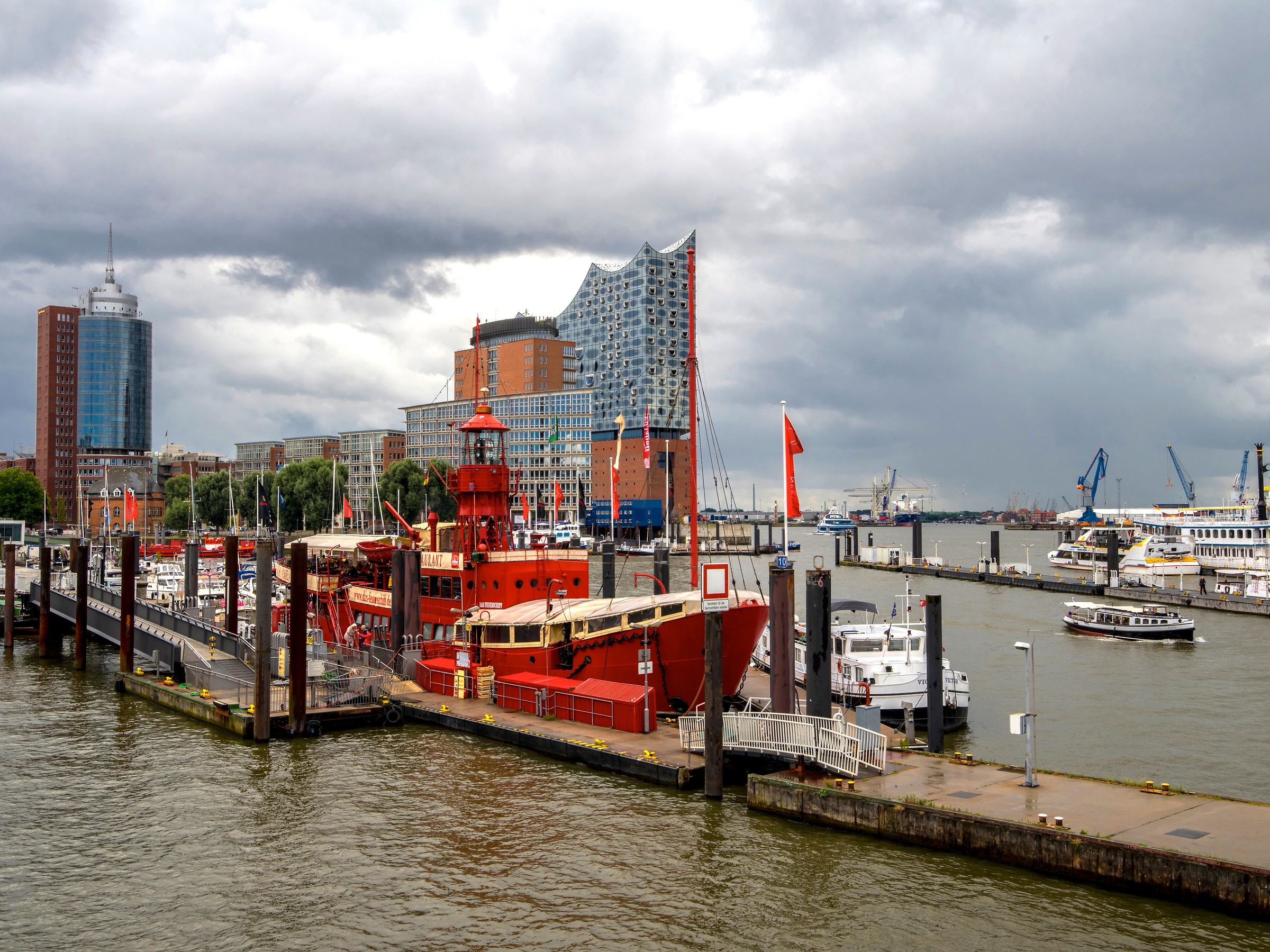 Hamburg - The port