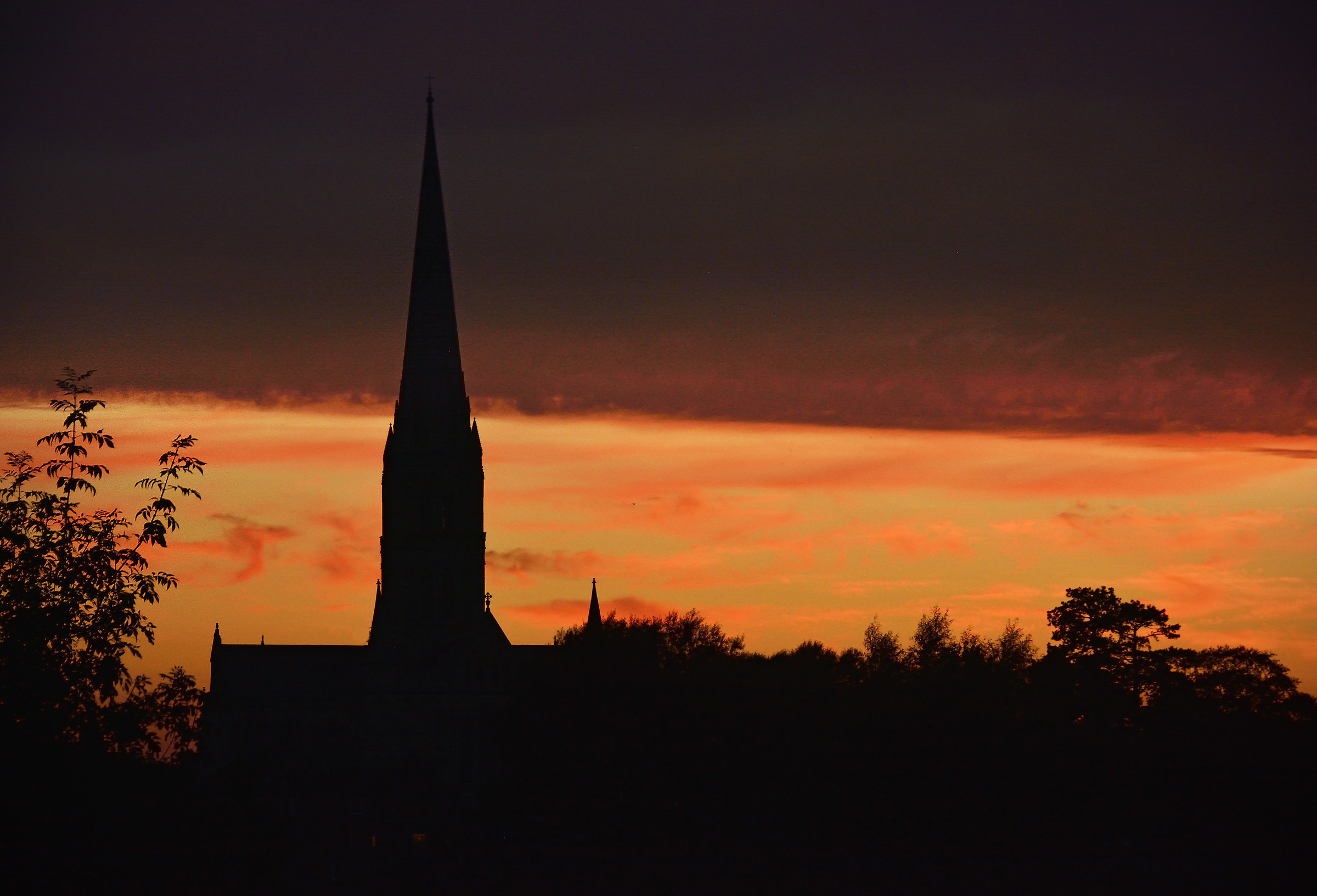 Blood Red Spire Alba