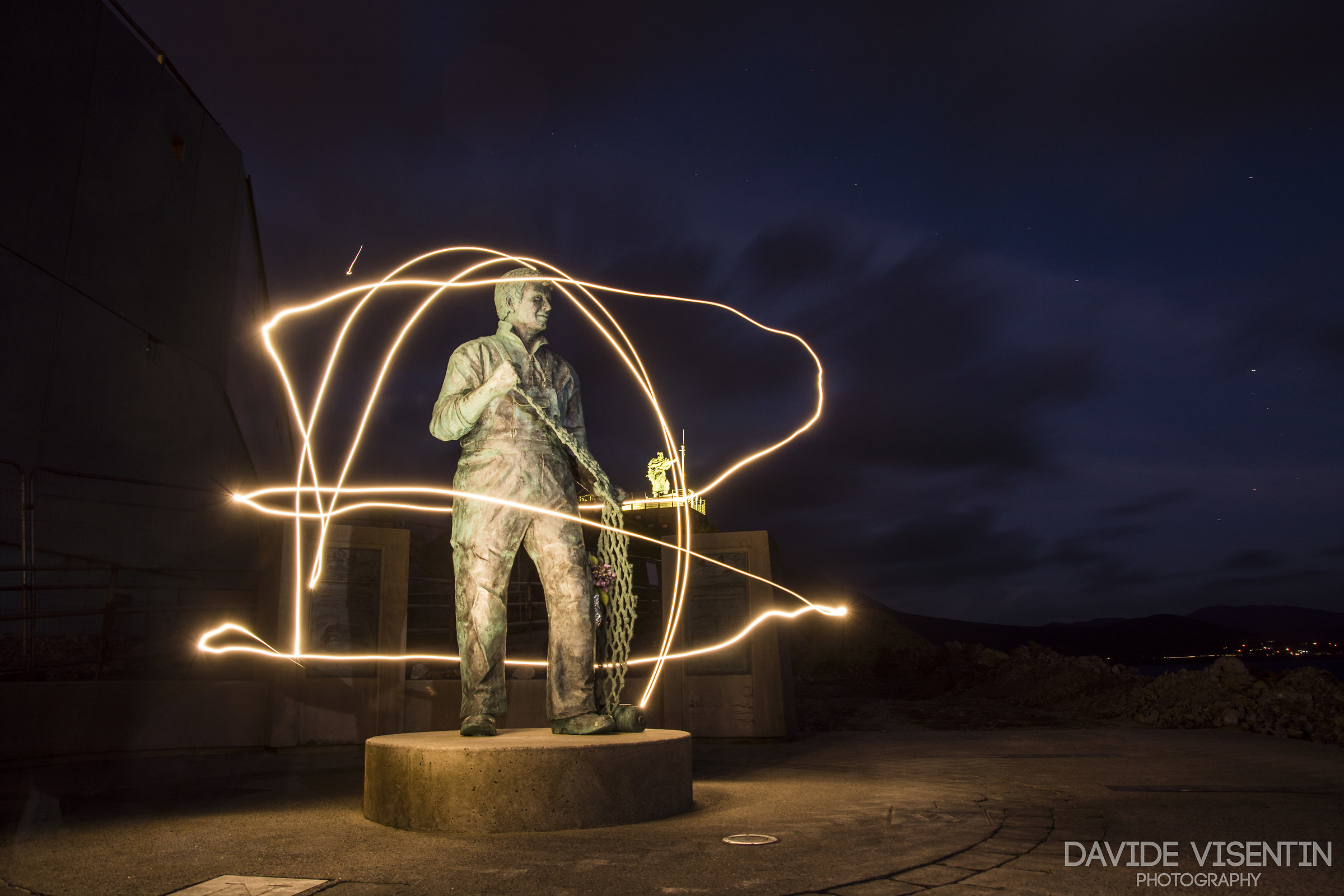Lightpainting the pier