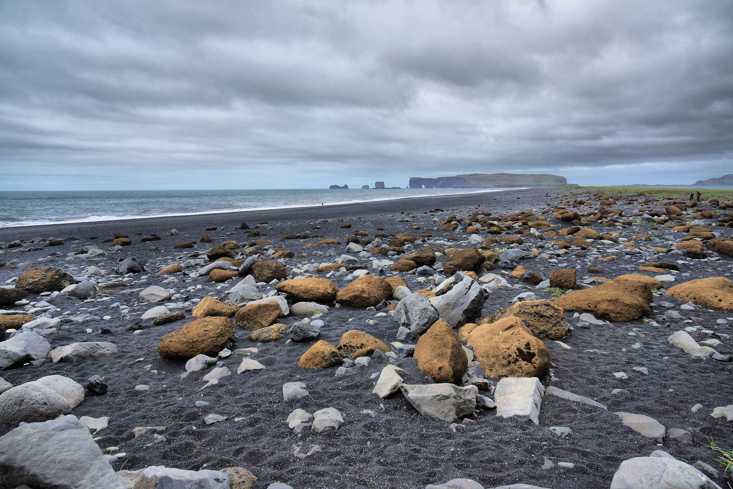 The magic of color stones