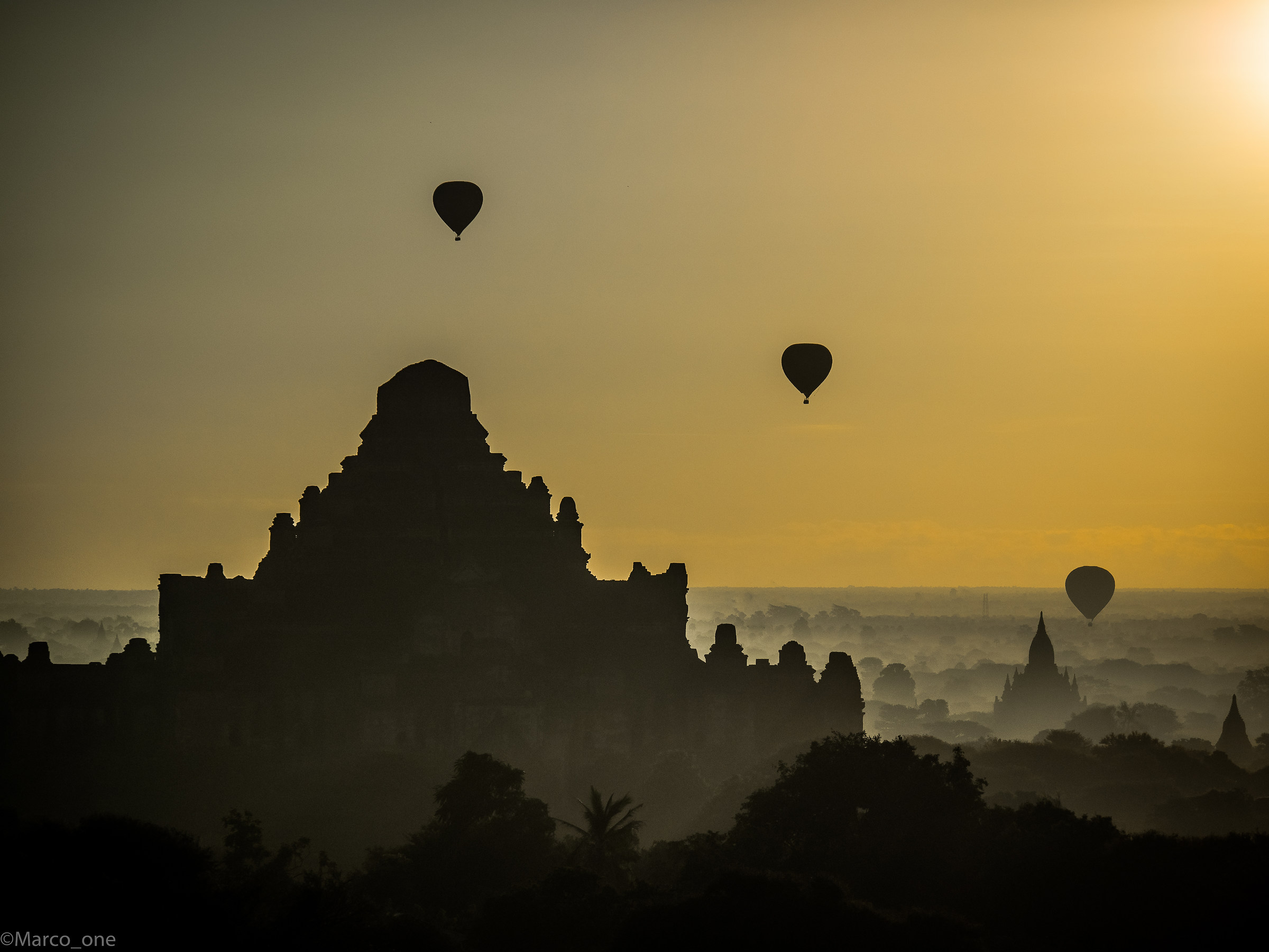 Symmetries dawn. Bagan 2015