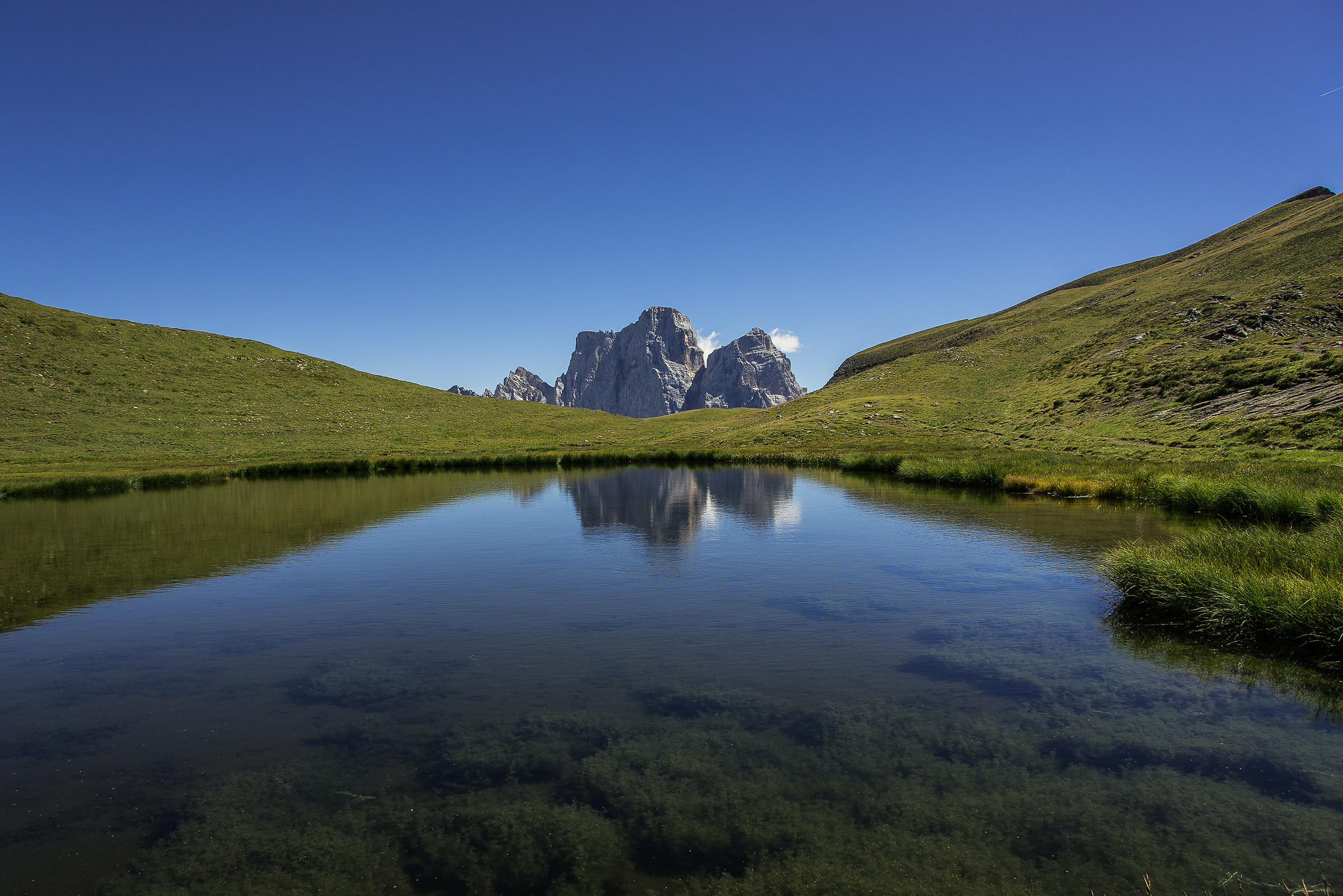 Lago delle Baste e il Pelmo