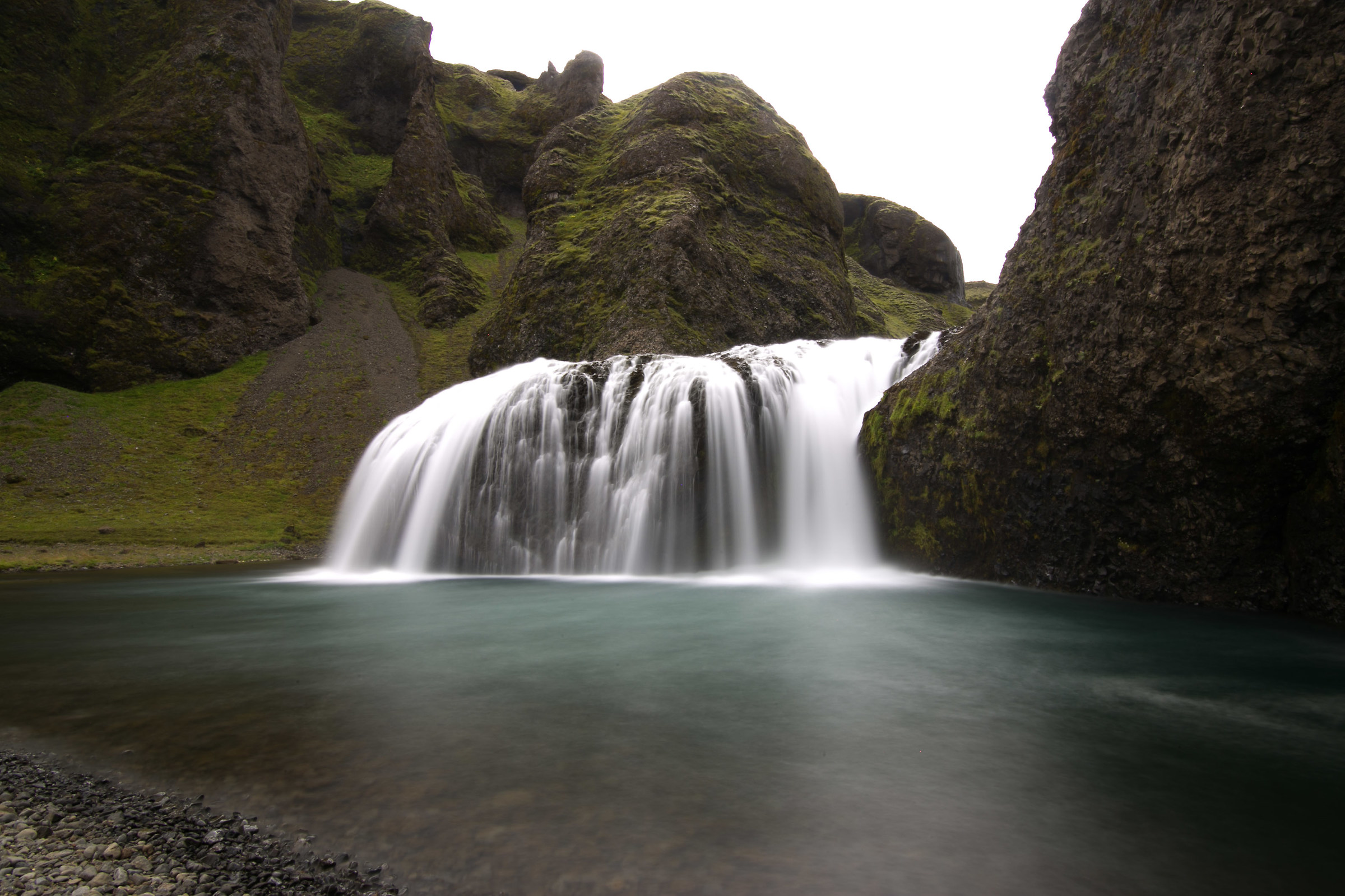Cascata piccola tra Vik e Hofn