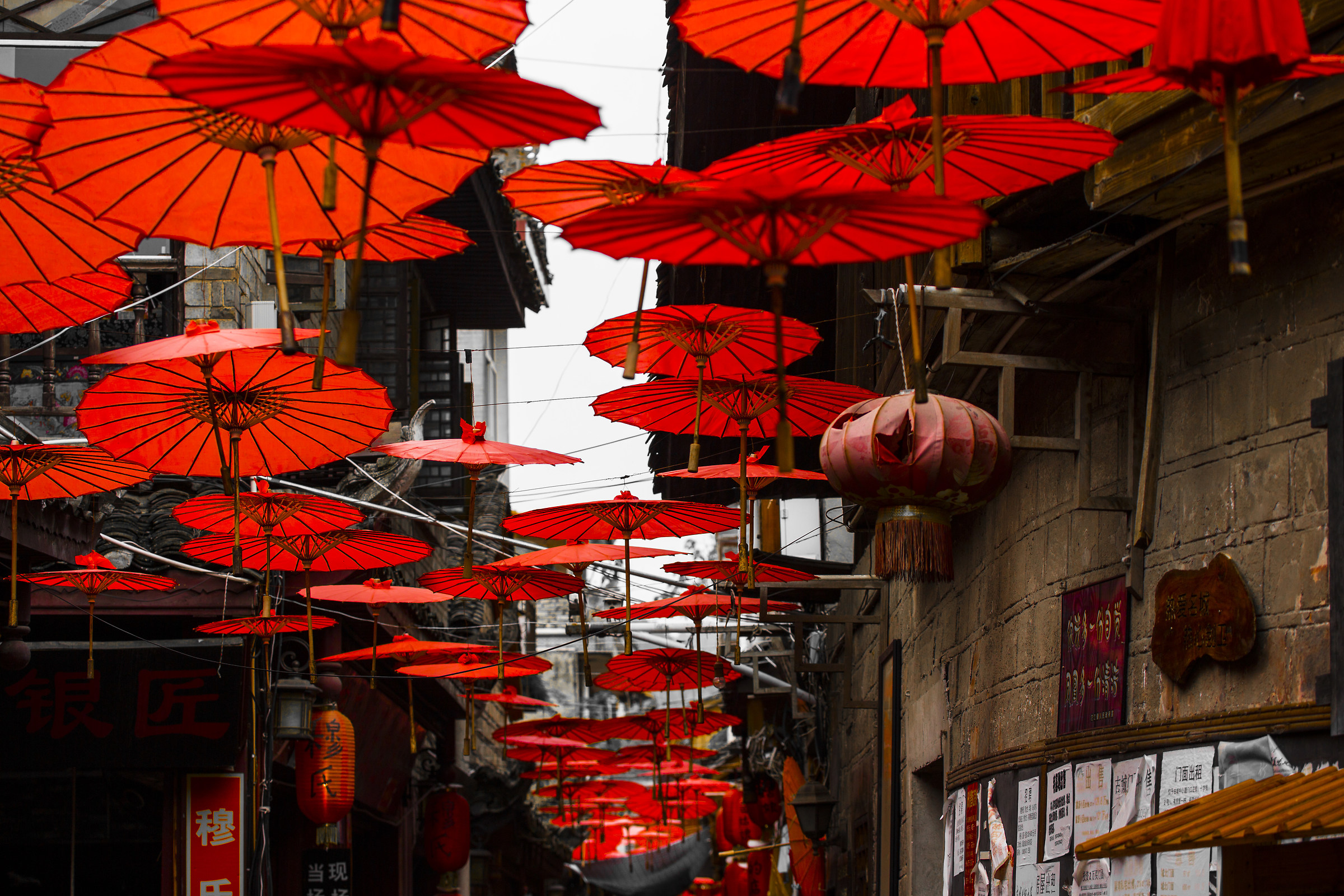 The ancient city of Fenghuang 7