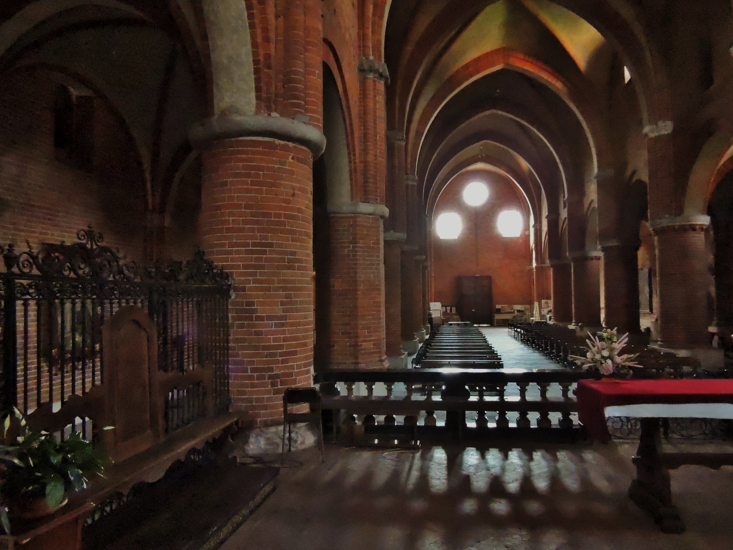 Abbazia Morimondo navata centrale