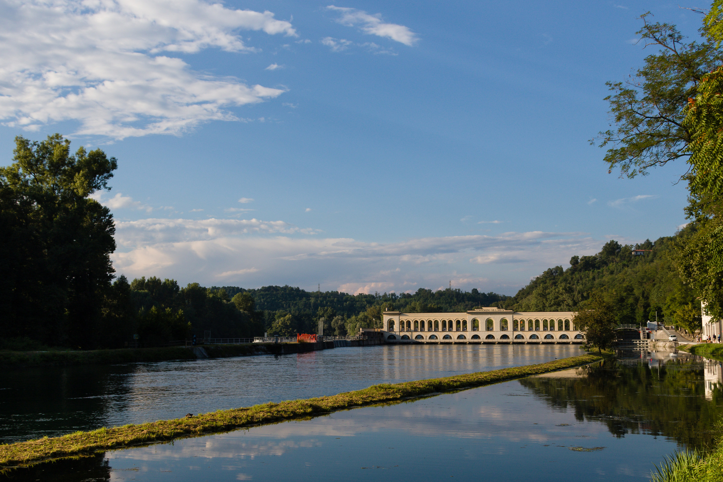 Dam of Panperduto - Intake works