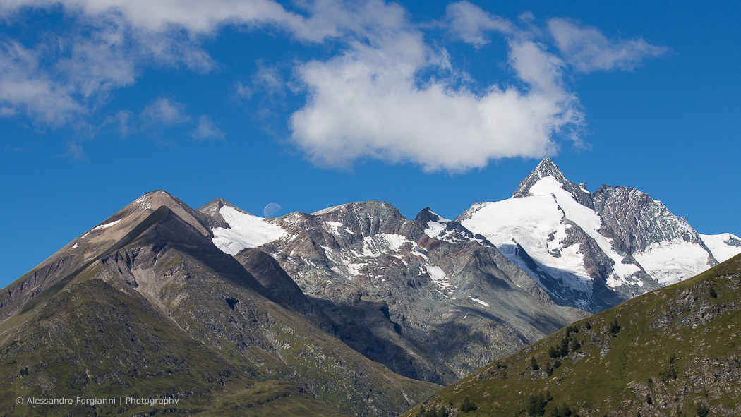 the moon set behind the Grossglockner