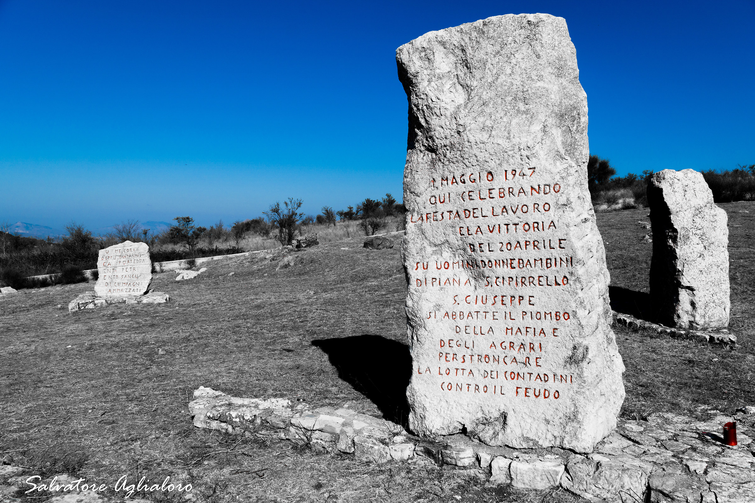 Not to forget (massacre of Portella Ginestra)