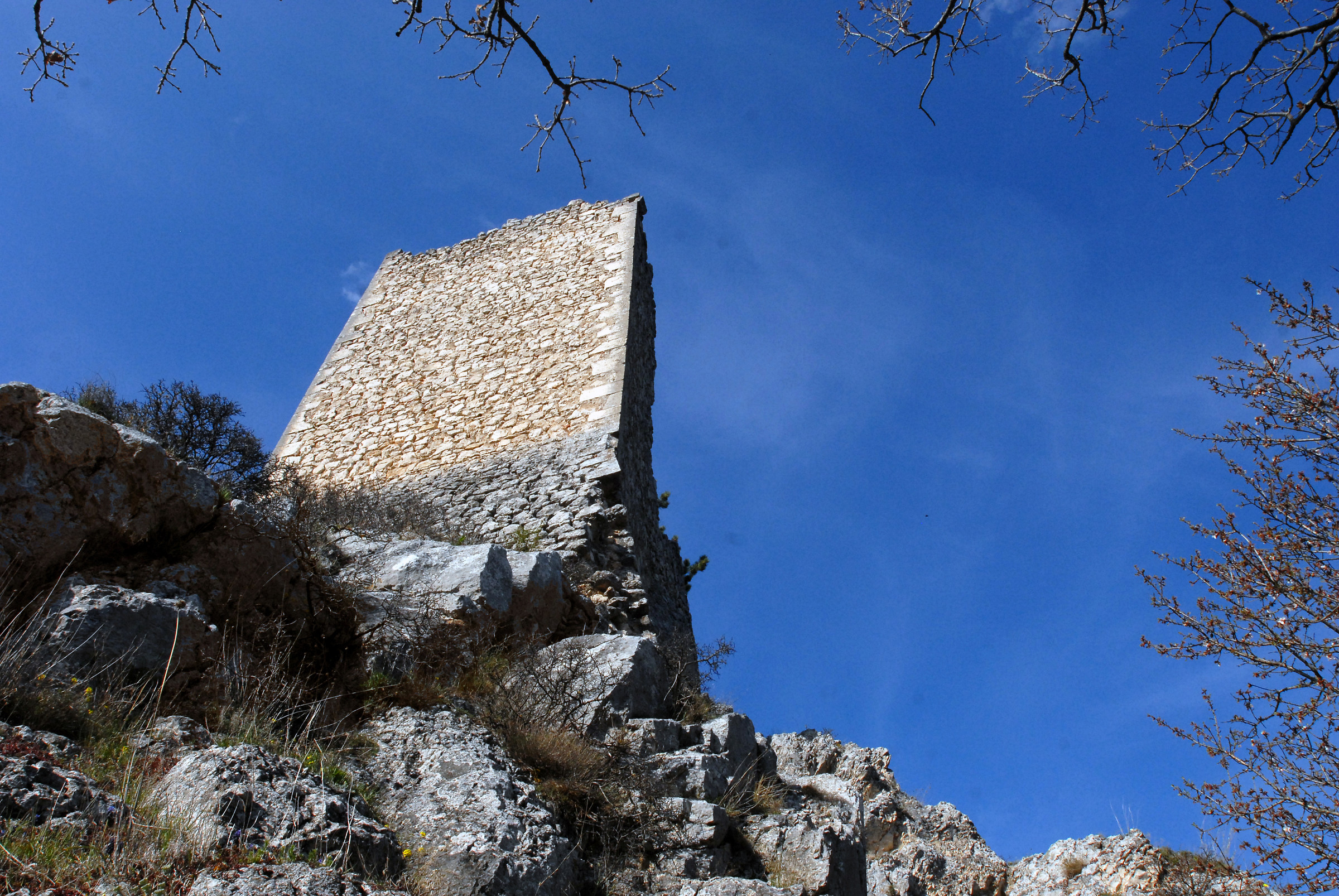 Castello di San Panfilo D'Ocre