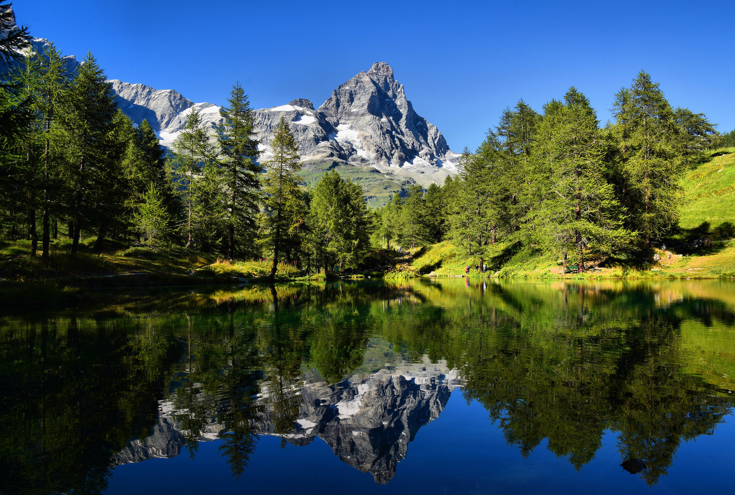 The mirror of the Matterhorn
