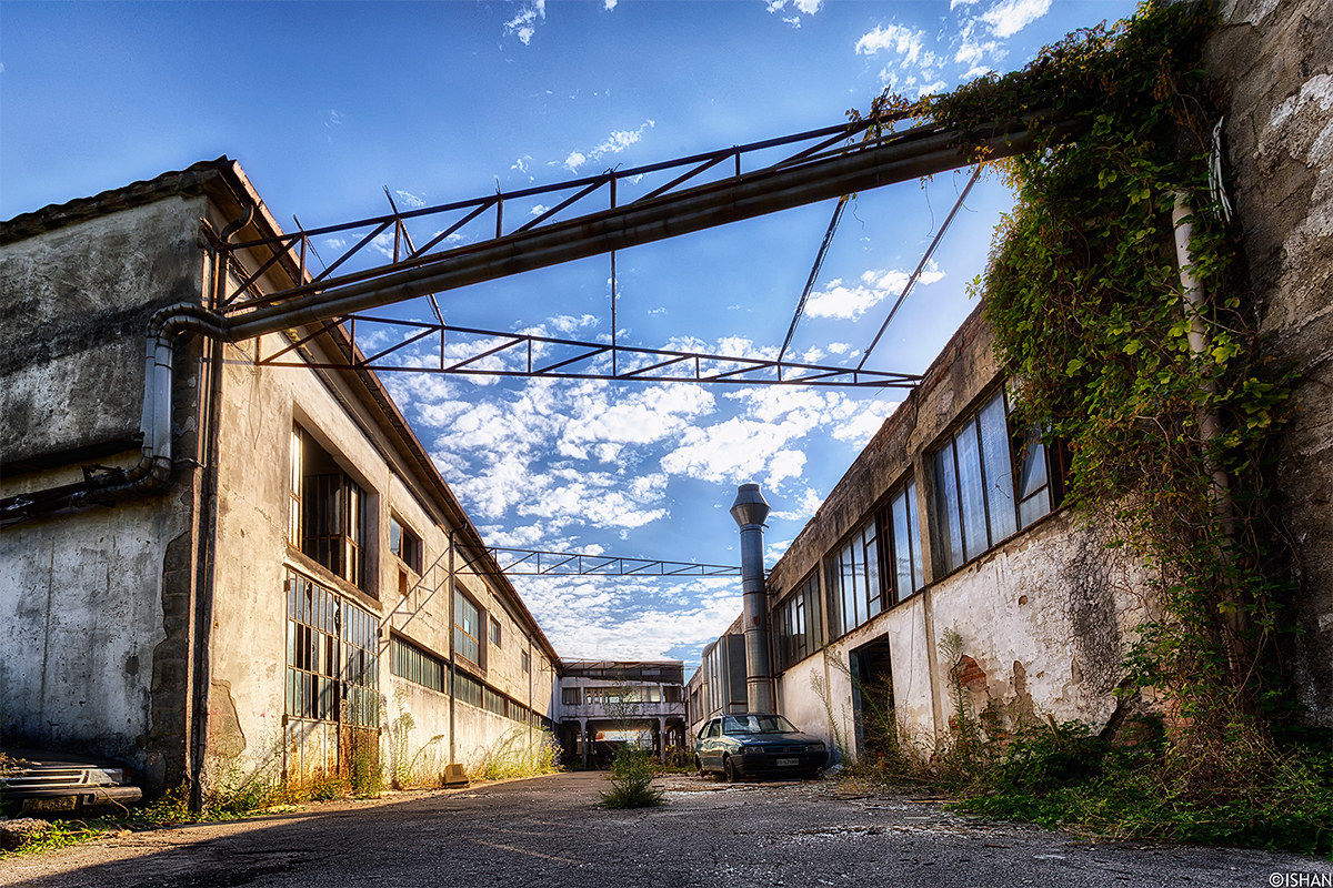Fabbrica abbandonata