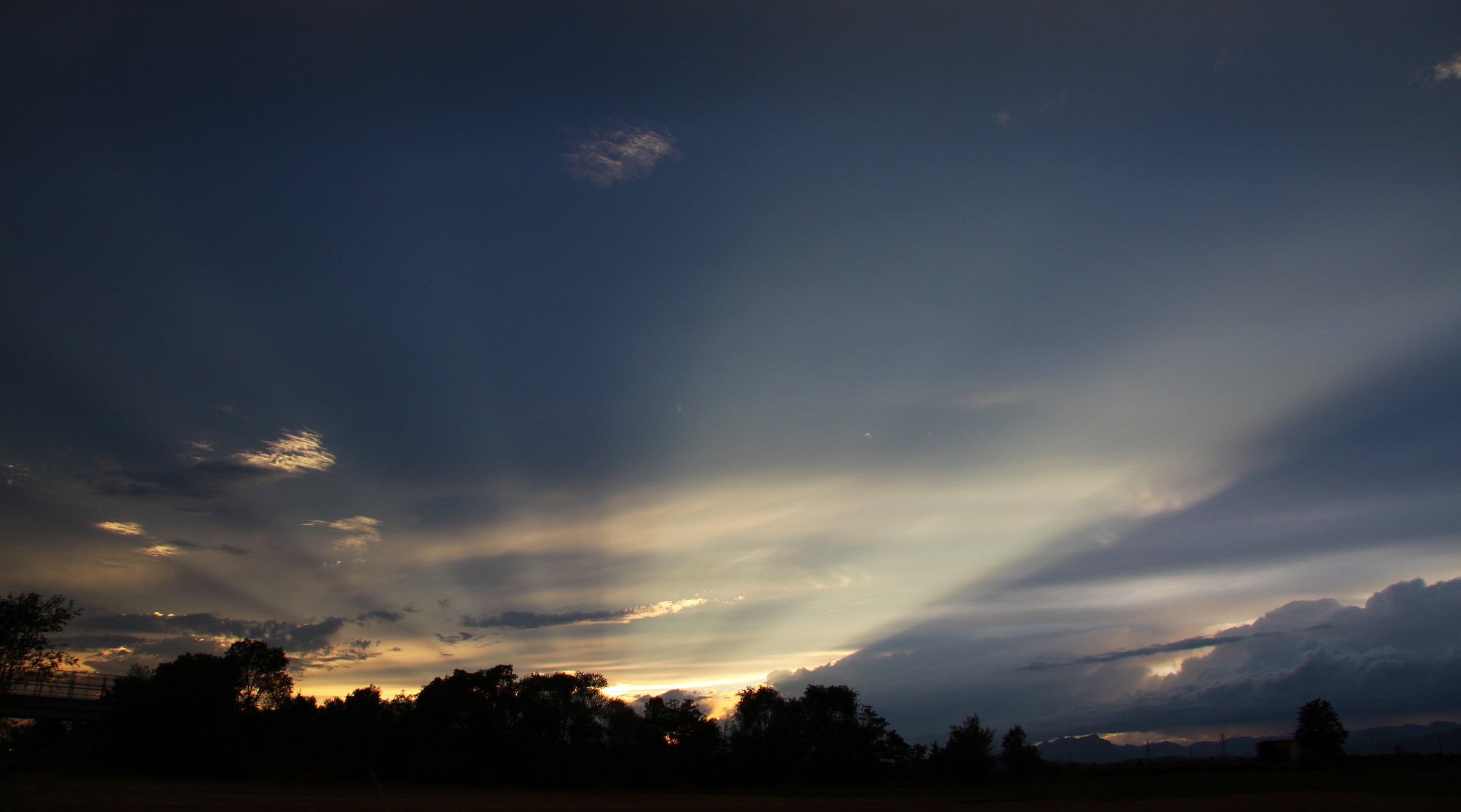 tramonto in autostrada 1