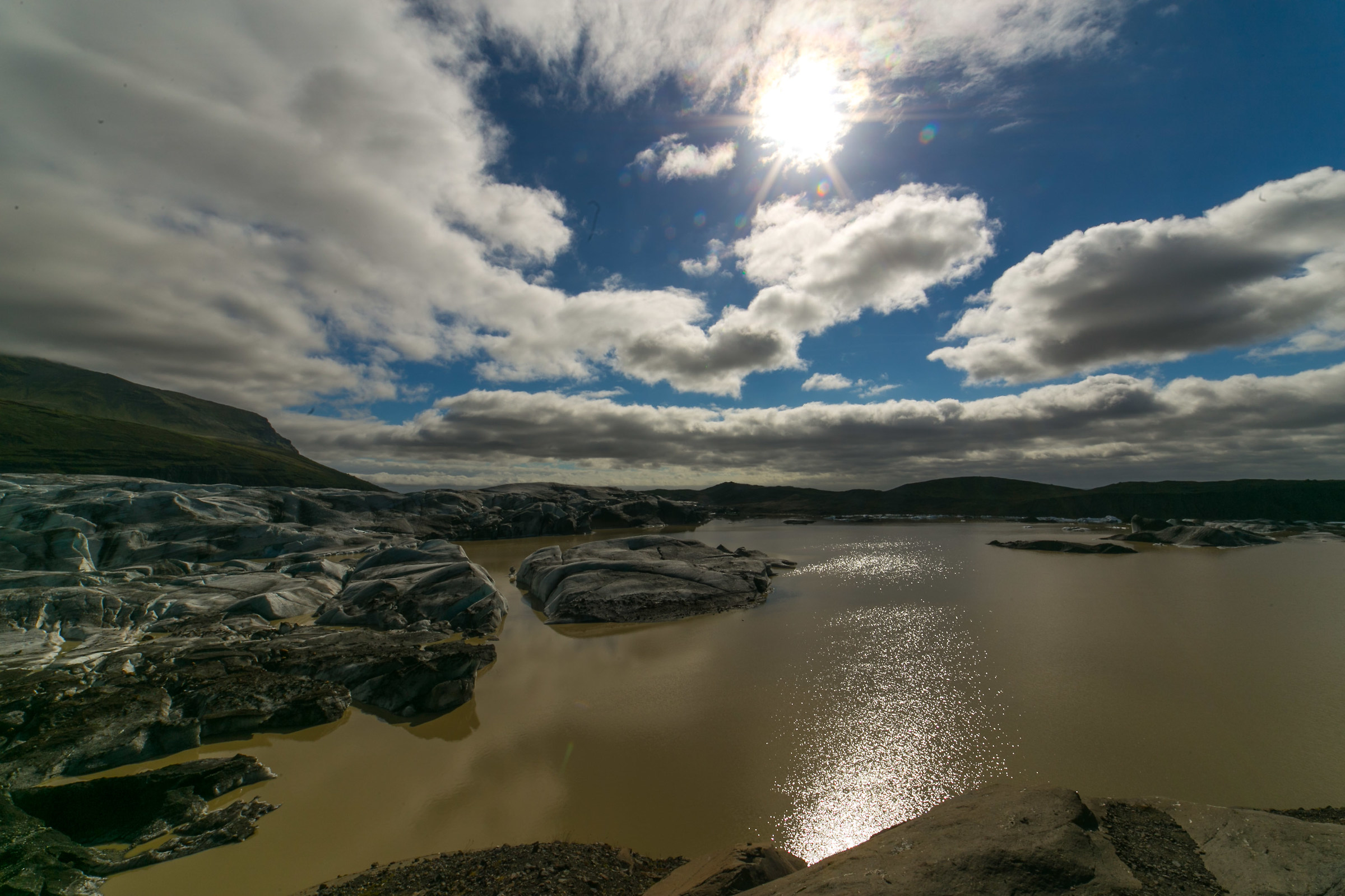 Ghiacciaio contro luce