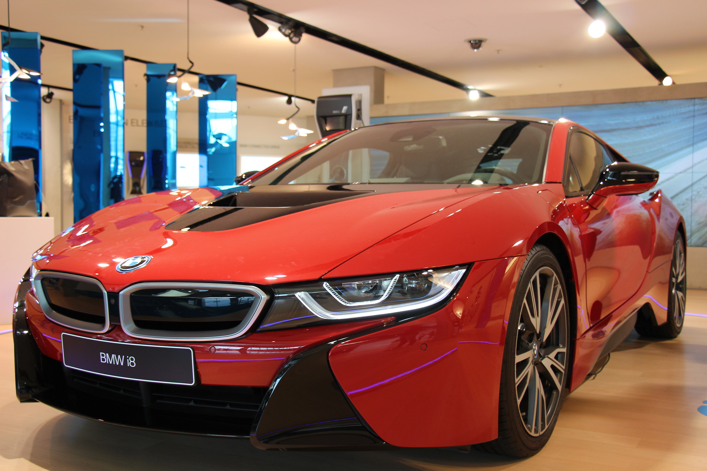 BMW i8, BMW Welt